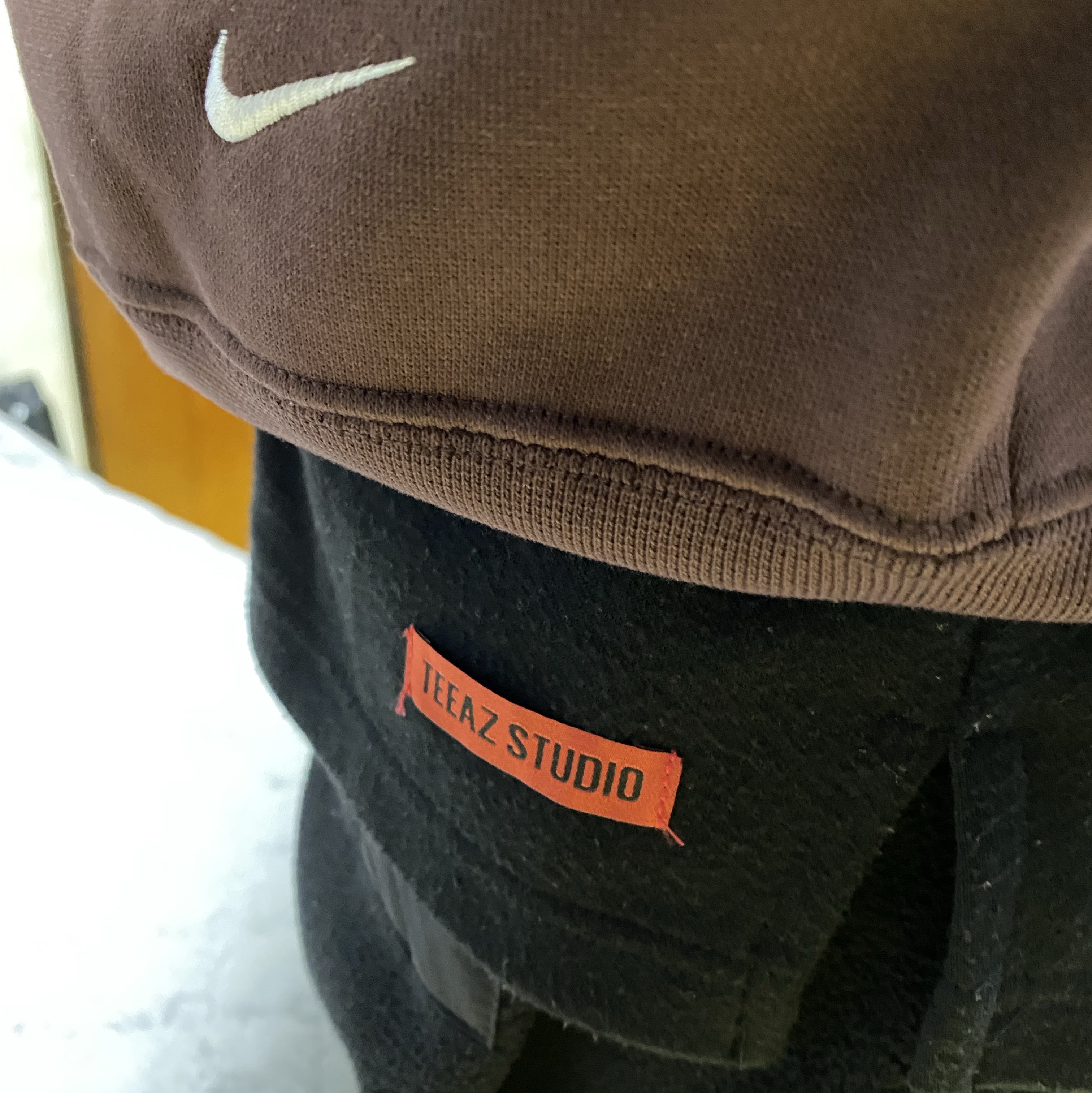Nike ACG Therma-Fit Crew Fleece Sweatshirt Earth - Asia, Jordan 1 Low Golf Chicago 착용 스타일 - 3