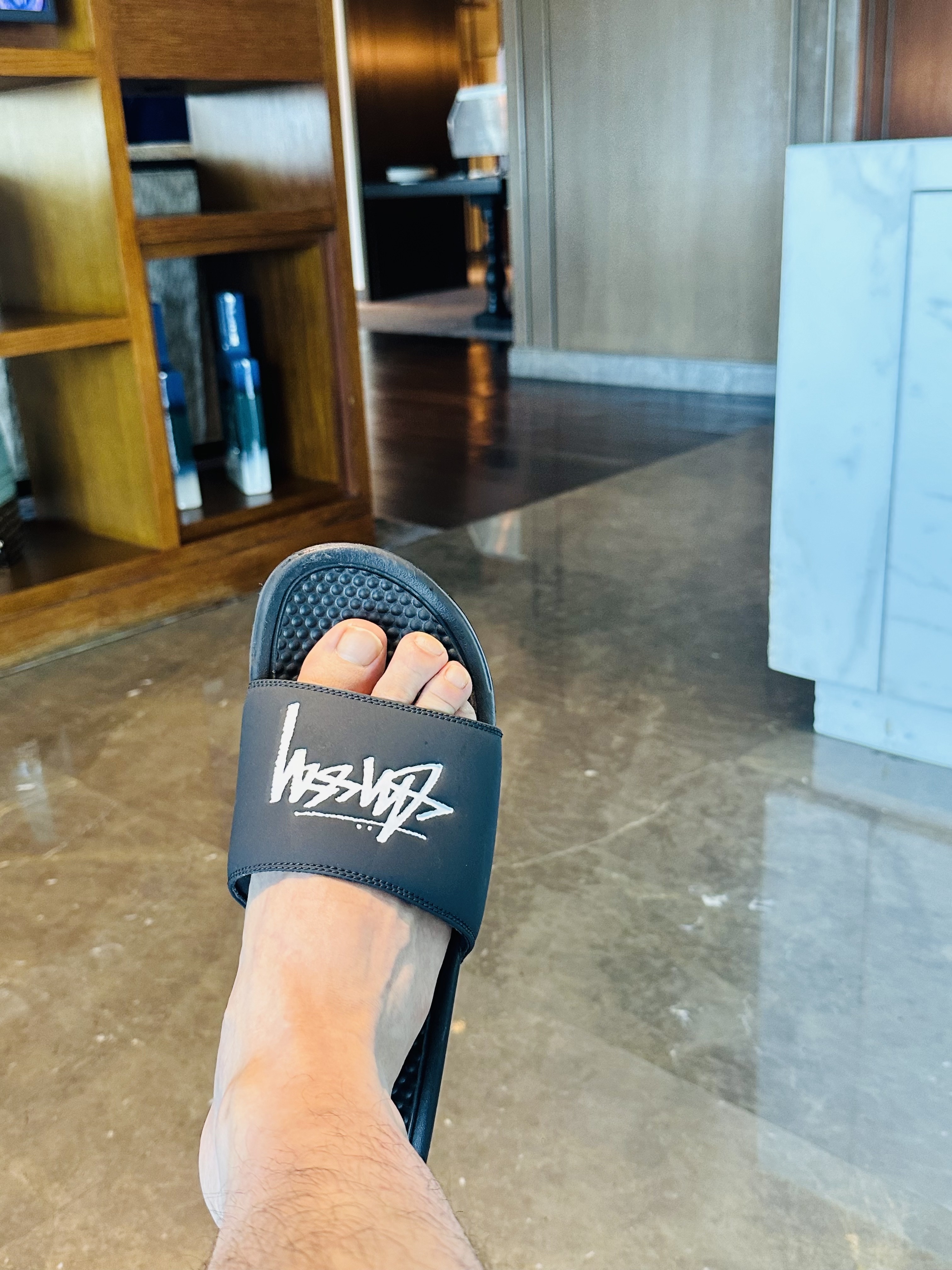 Nike x Stussy Benassi Slide Off Noir 착용 스타일
