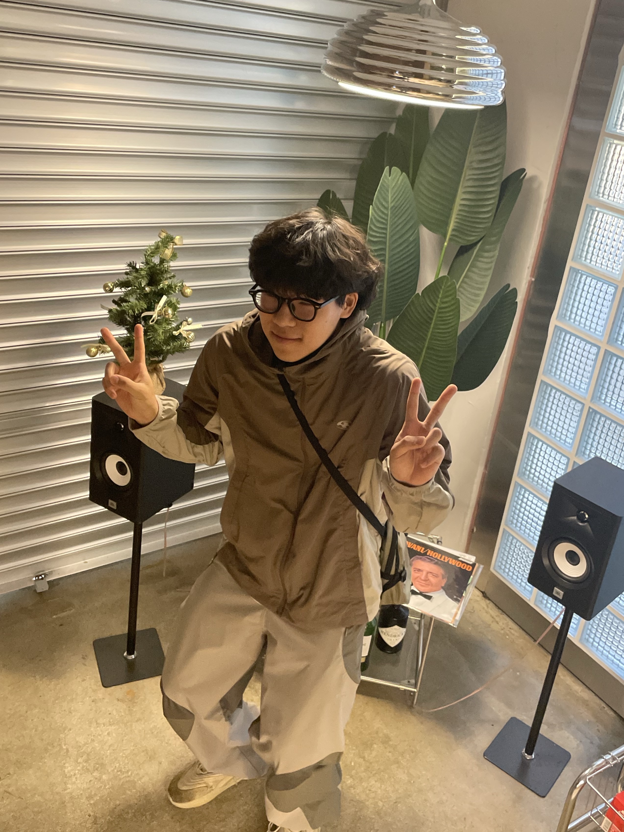 산산기어 알파 자켓 브라운 - 22FW, 아디다스 오젤리아 사바나 착용 스타일