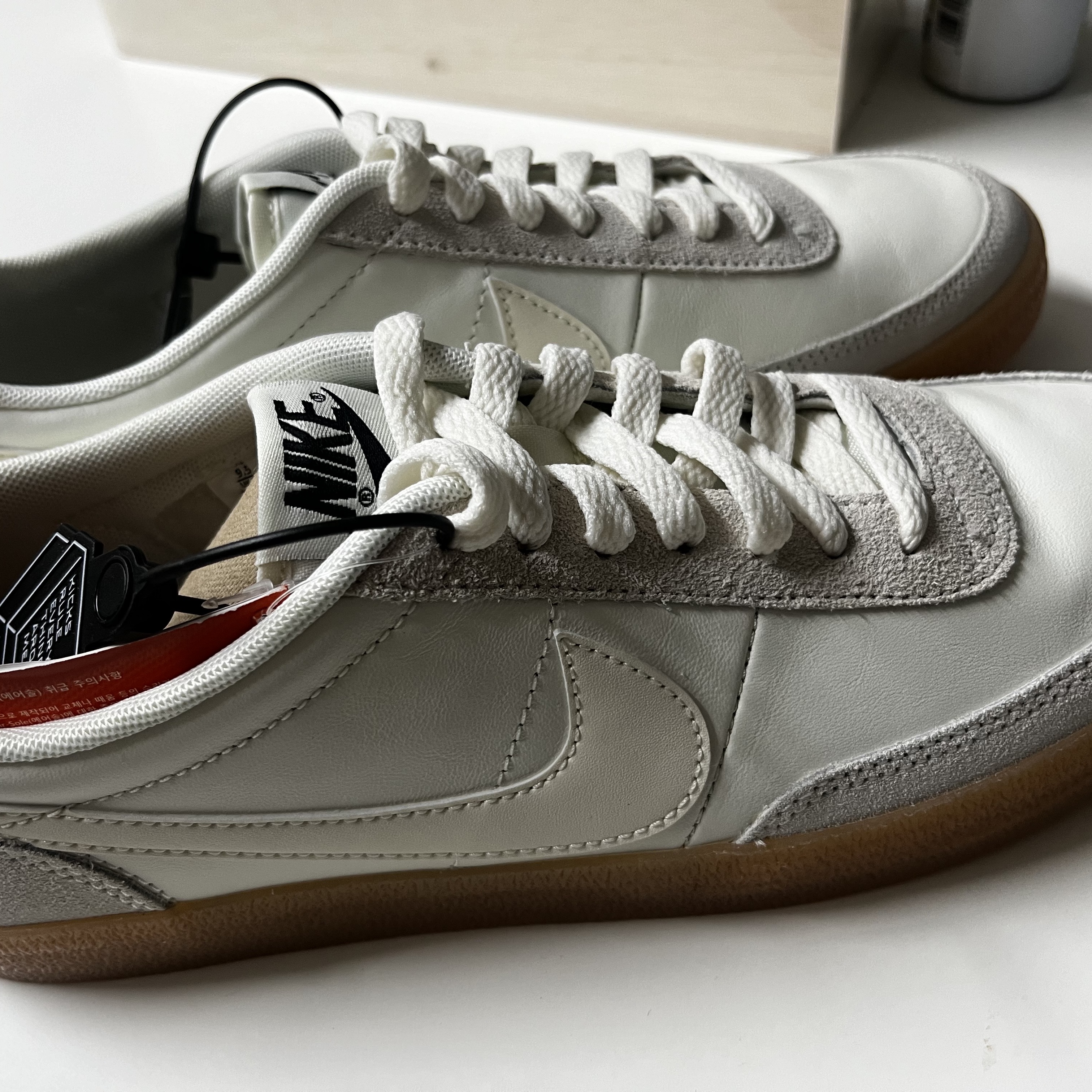 Nike Killshot 2 Leather Sail Gum 착용 스타일