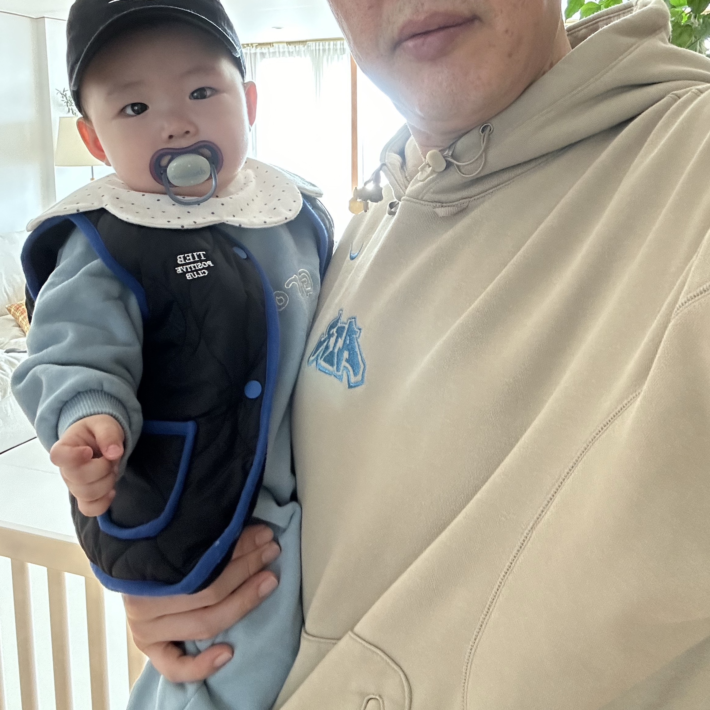 Nike x Off-White NRG Fleece Hoodie Khaki - Asia, Nike Heritage 86 Futura Washed Cap Black White 착용 스타일