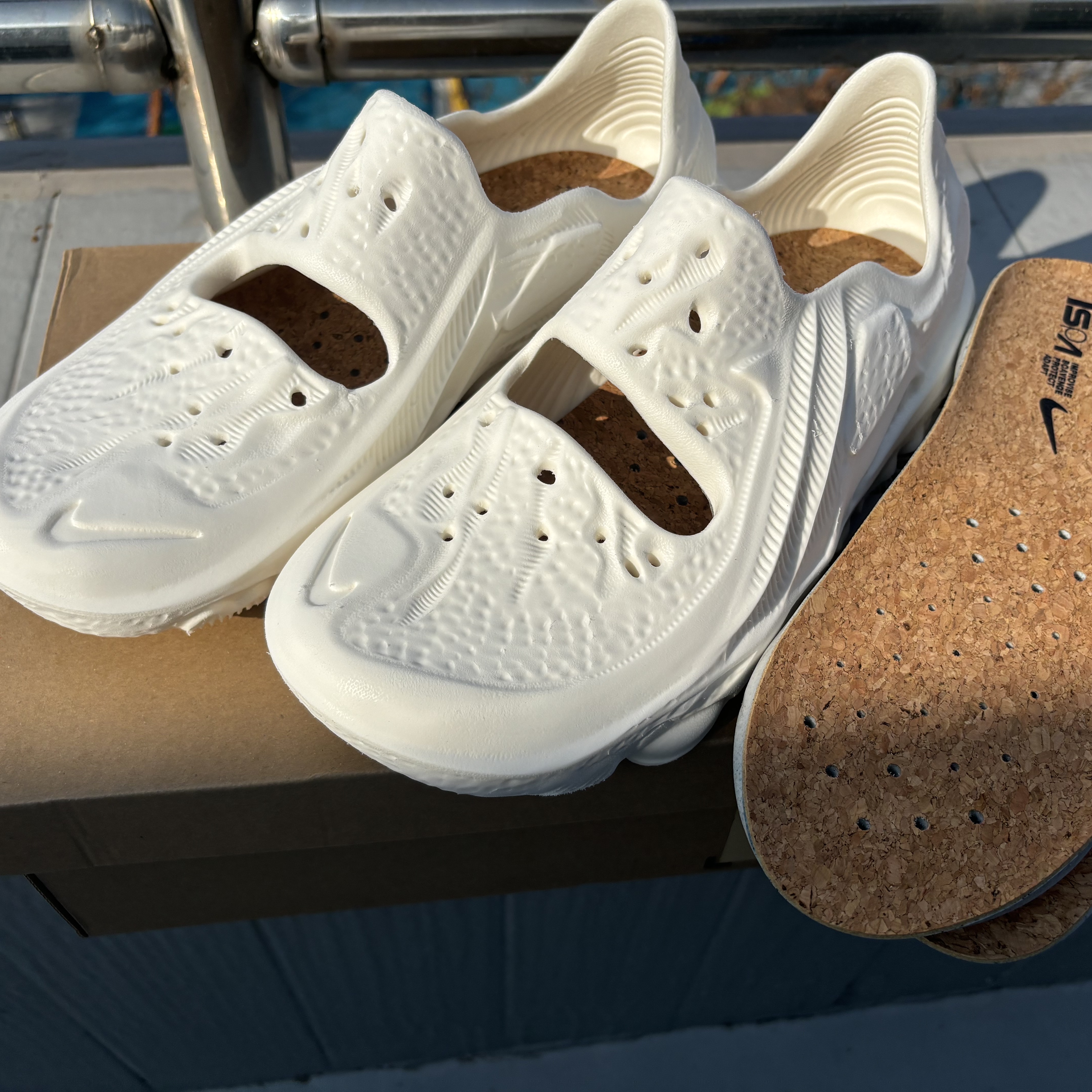Nike ISPA Universal Natural 착용 스타일