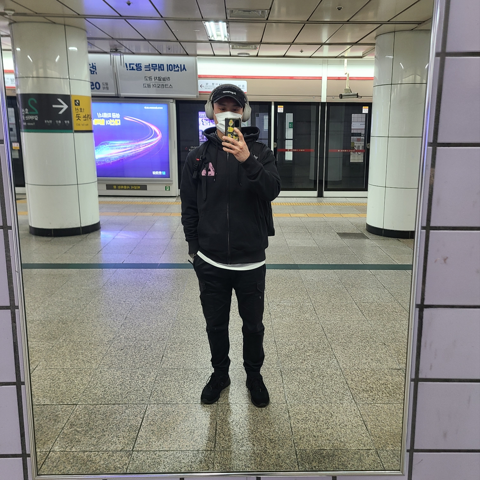 Palace Tri-Puff Print Zip Hood Black - 23SS 착용 스타일 - 1