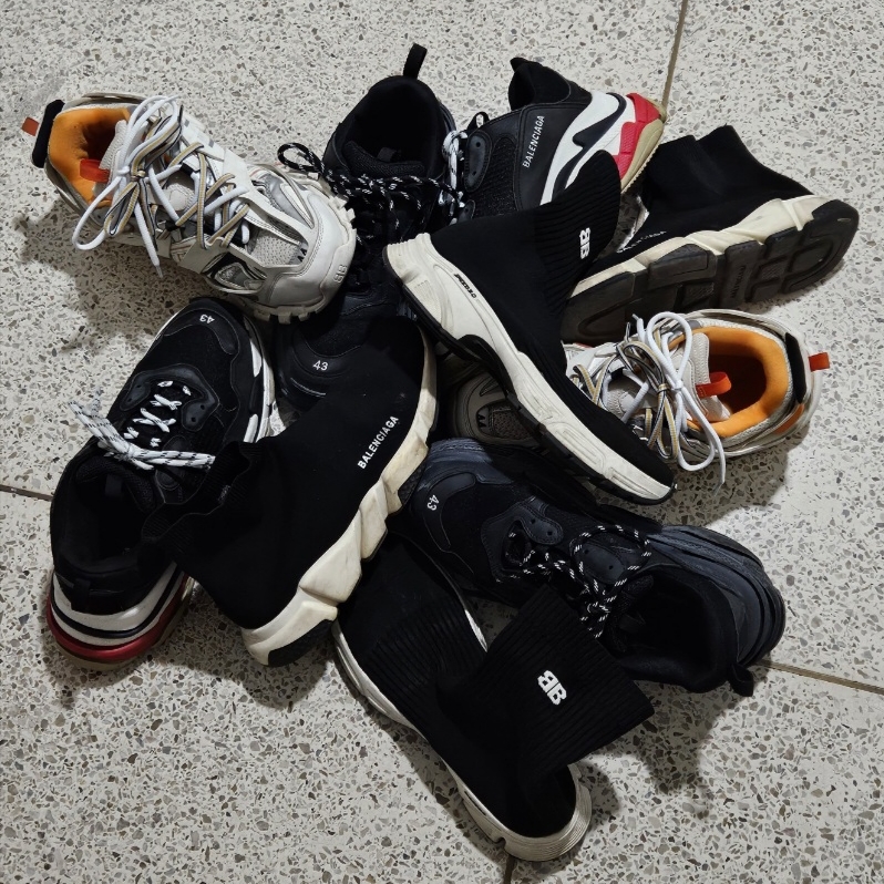 Balenciaga Speed Trainer Navy White 2020, Balenciaga Speed 3.0 Sneakers Black White 착용 스타일