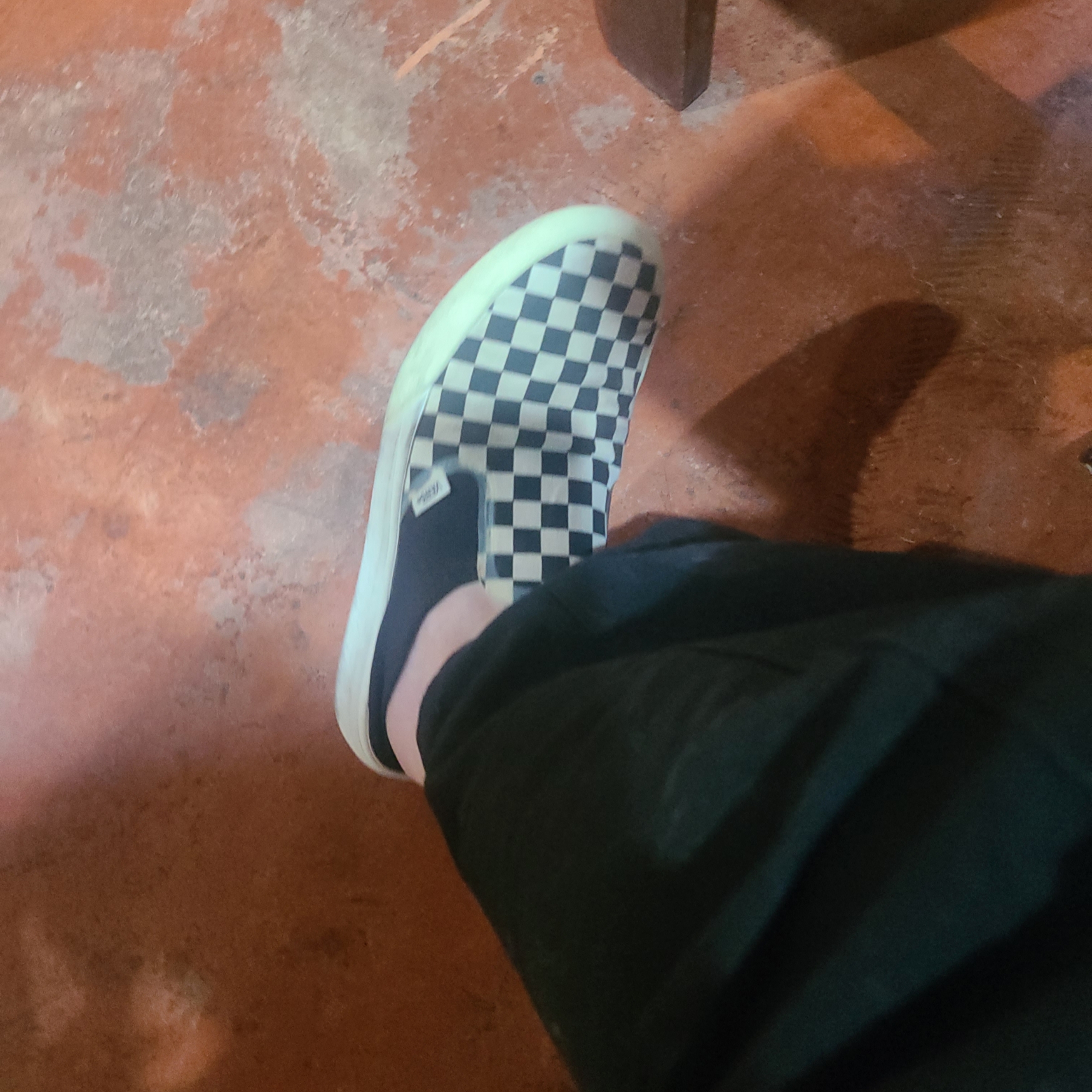 Vans Checkerboard Comfycush One Black 착용 스타일