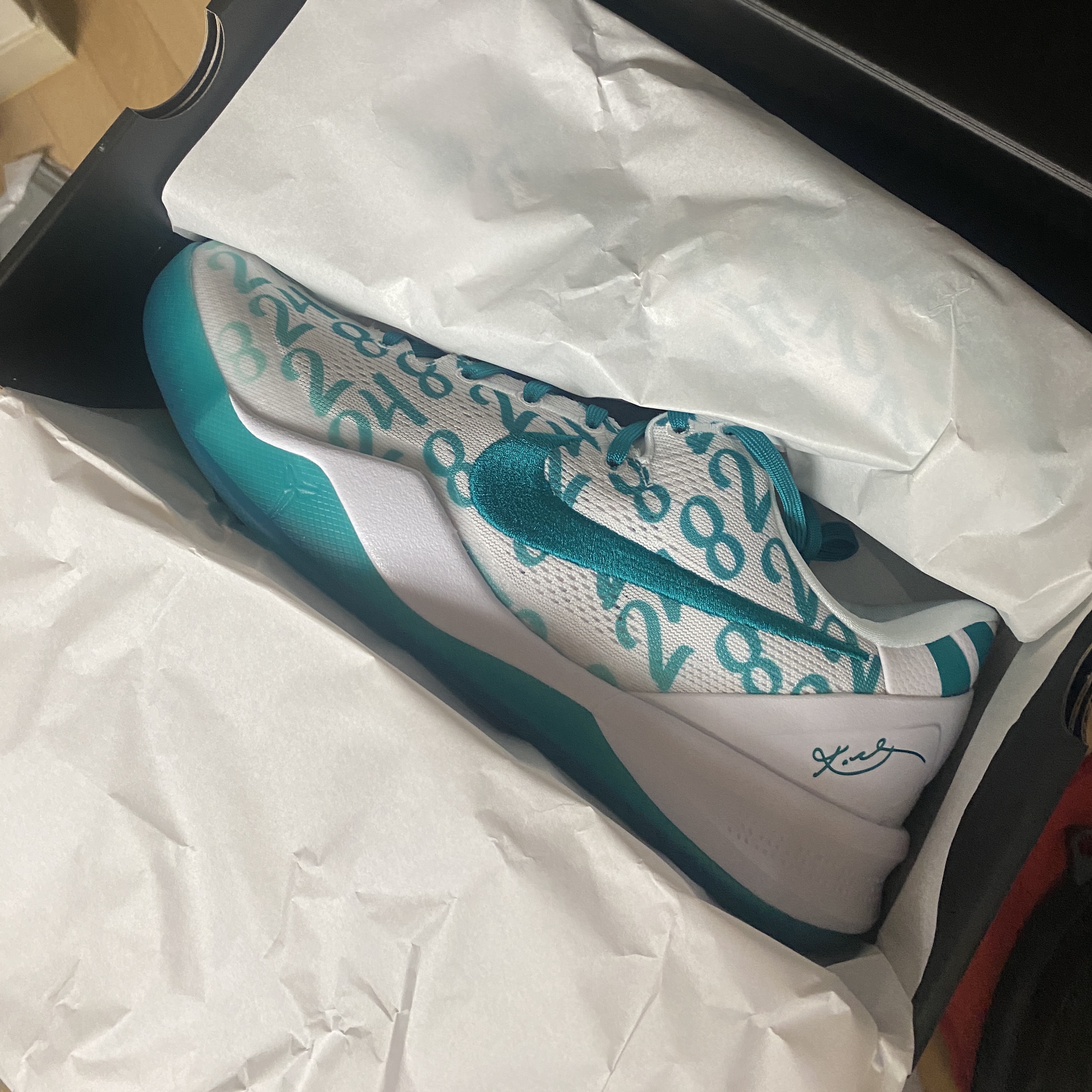 Nike Kobe 8 Protro Aqua 착용 스타일