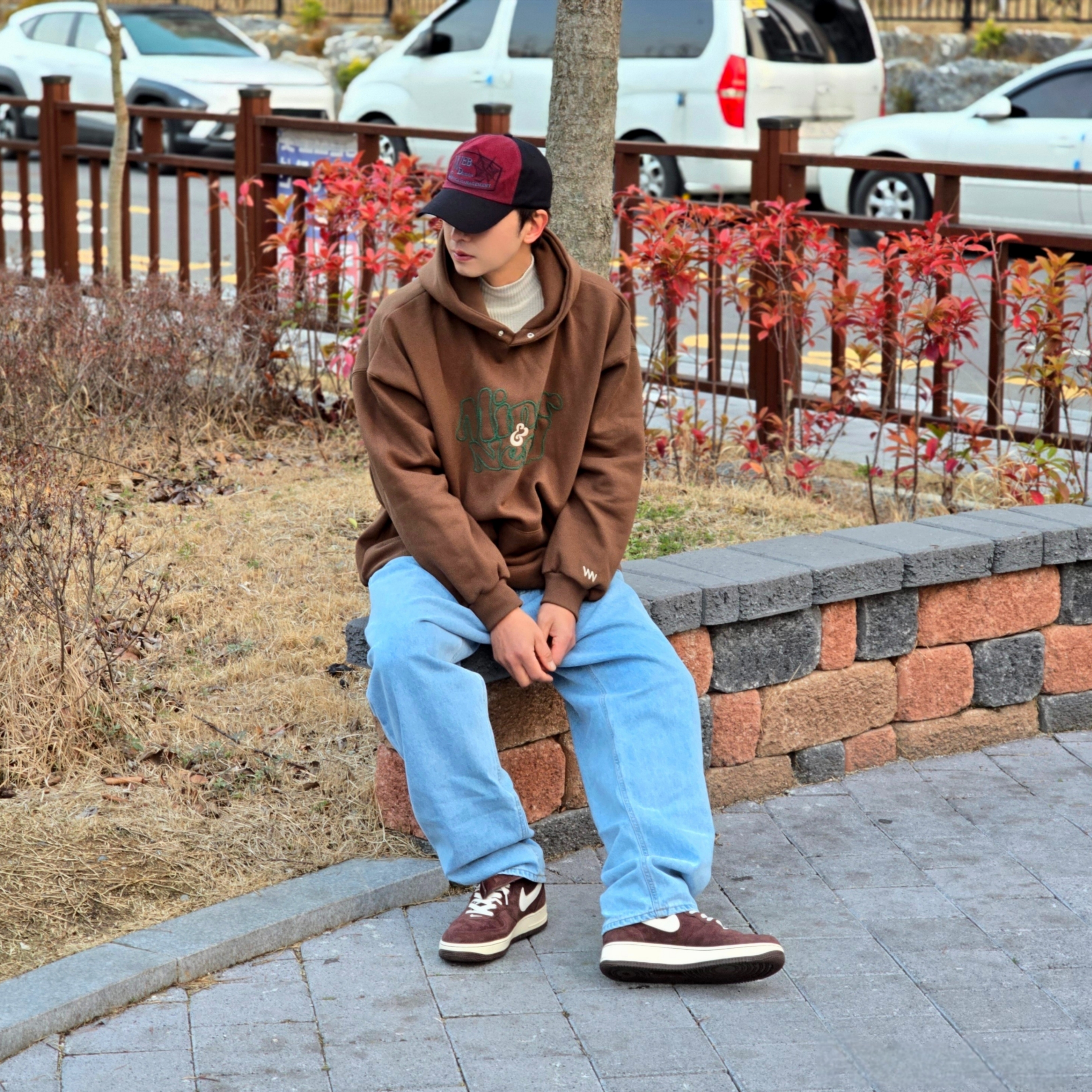 Nike Air Force 1 Mid '07 QS Chocolate 착용 스타일 - 6