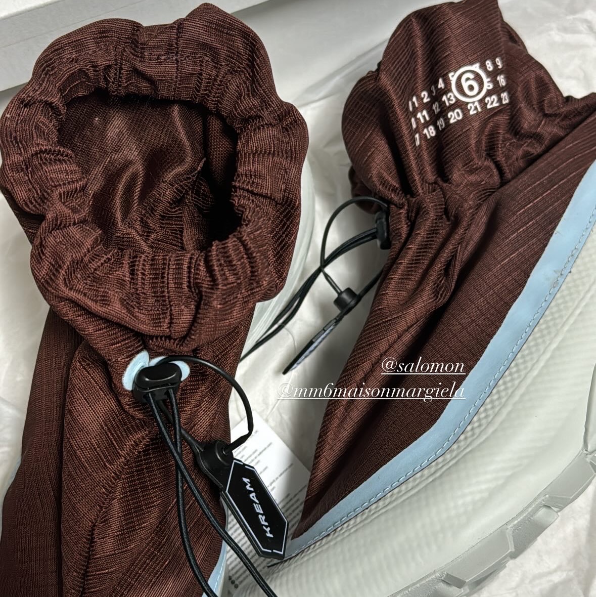 Salomon x MM6 Maison Margiela Cross Mid Bitter Choco 착용 스타일