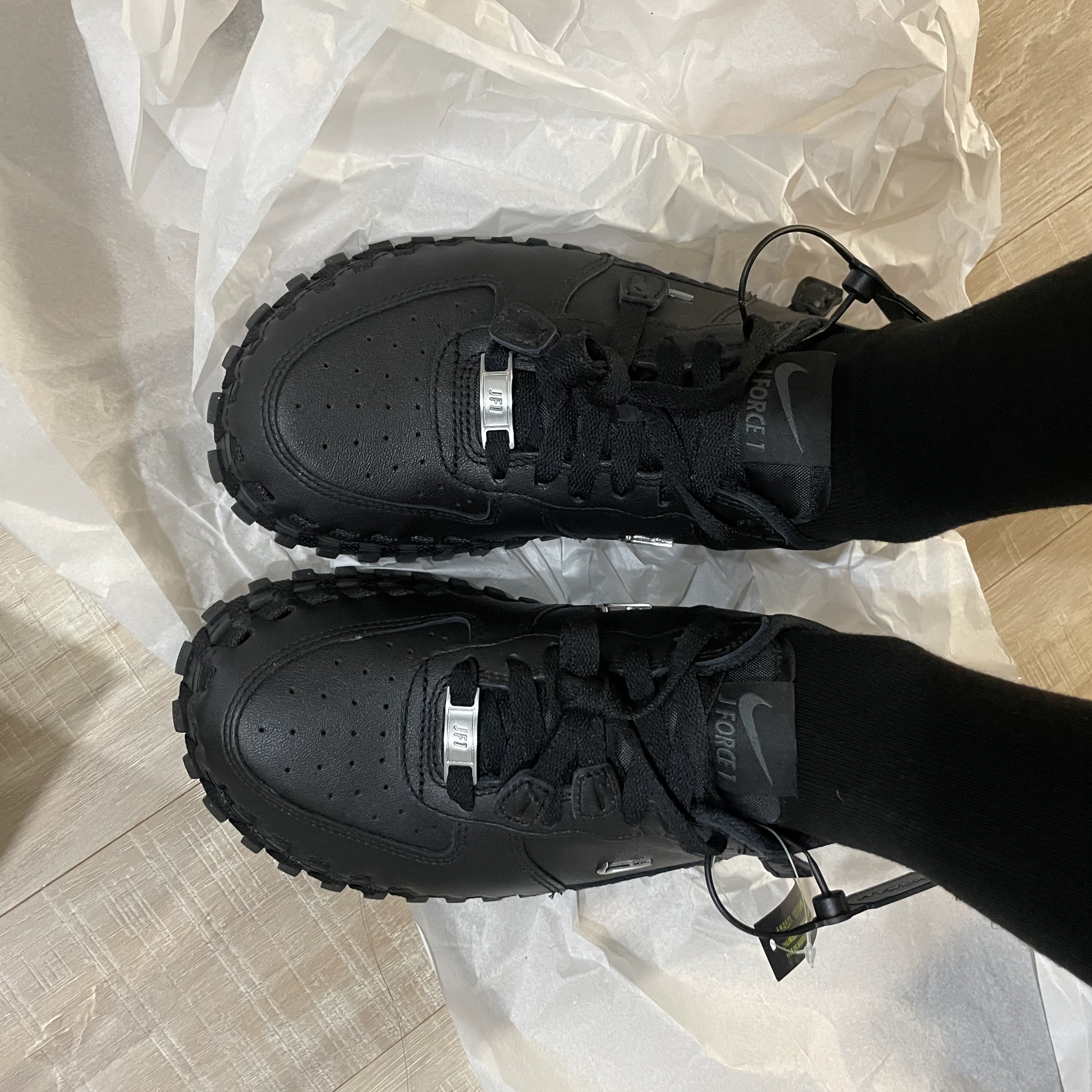 Nike x Jacquemus J Force 1 Low LX SP Black 착용 스타일