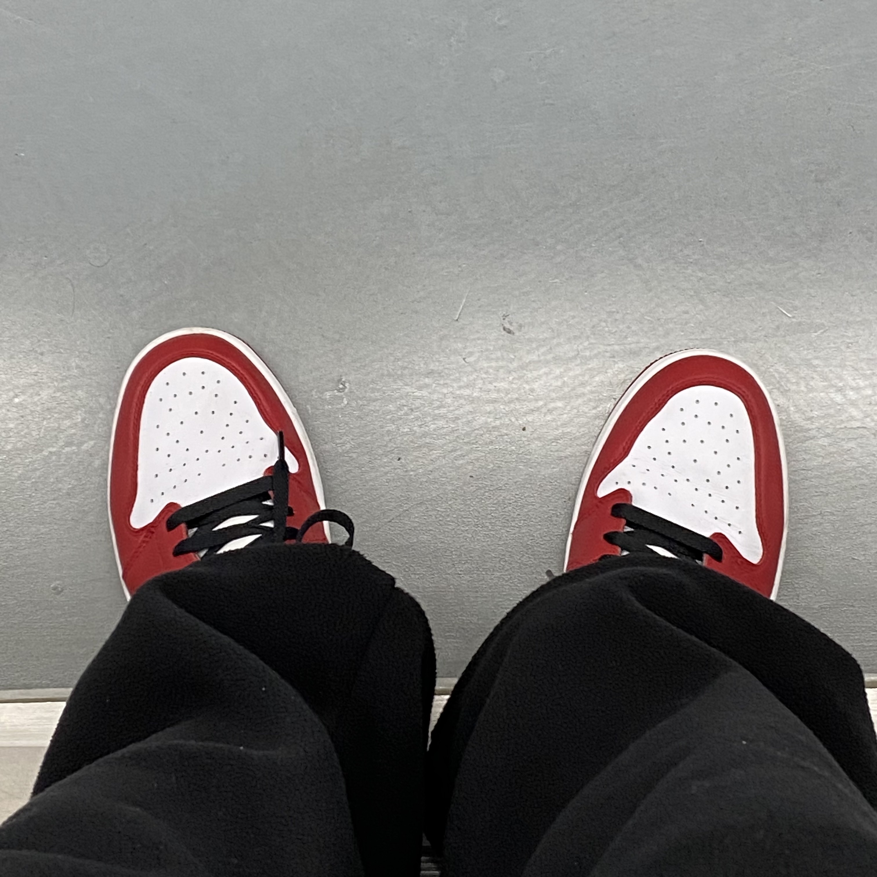 Nike ACG Therma-Fit Crew Fleece Sweatshirt Earth - Asia, Jordan 1 Low Golf Chicago 착용 스타일 - 2