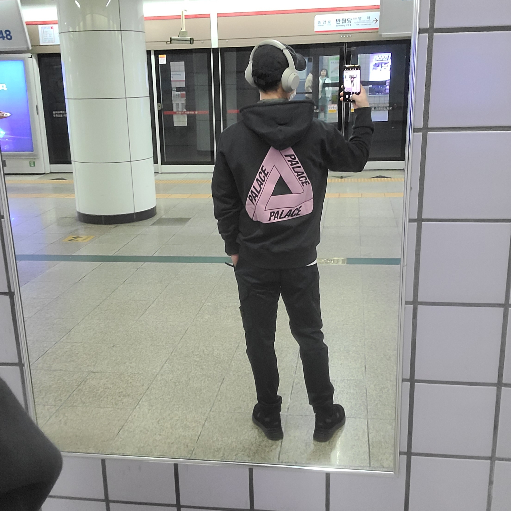 Palace Tri-Puff Print Zip Hood Black - 23SS 착용 스타일 - 2