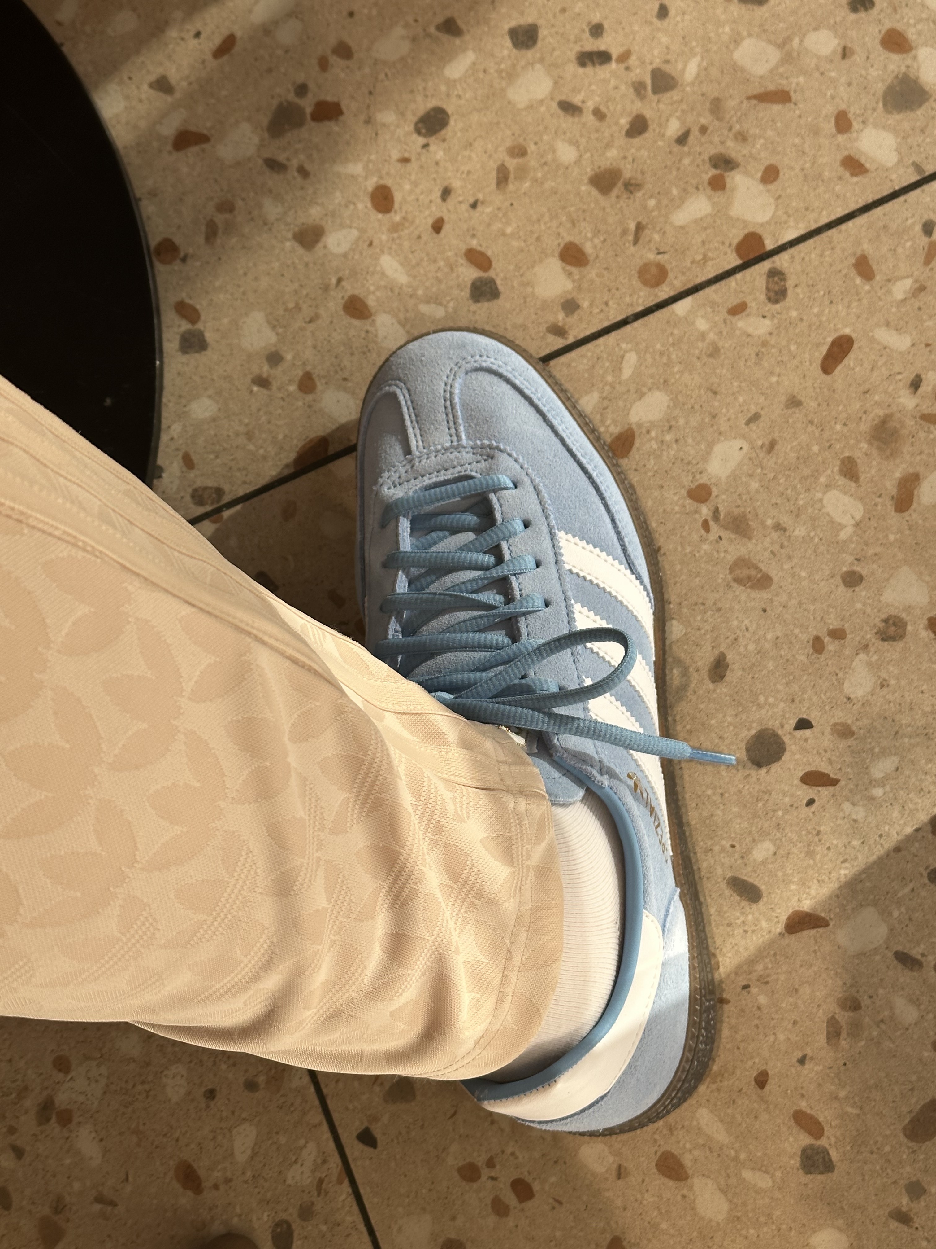 Adidas Spezial Handball Light Blue 착용 스타일