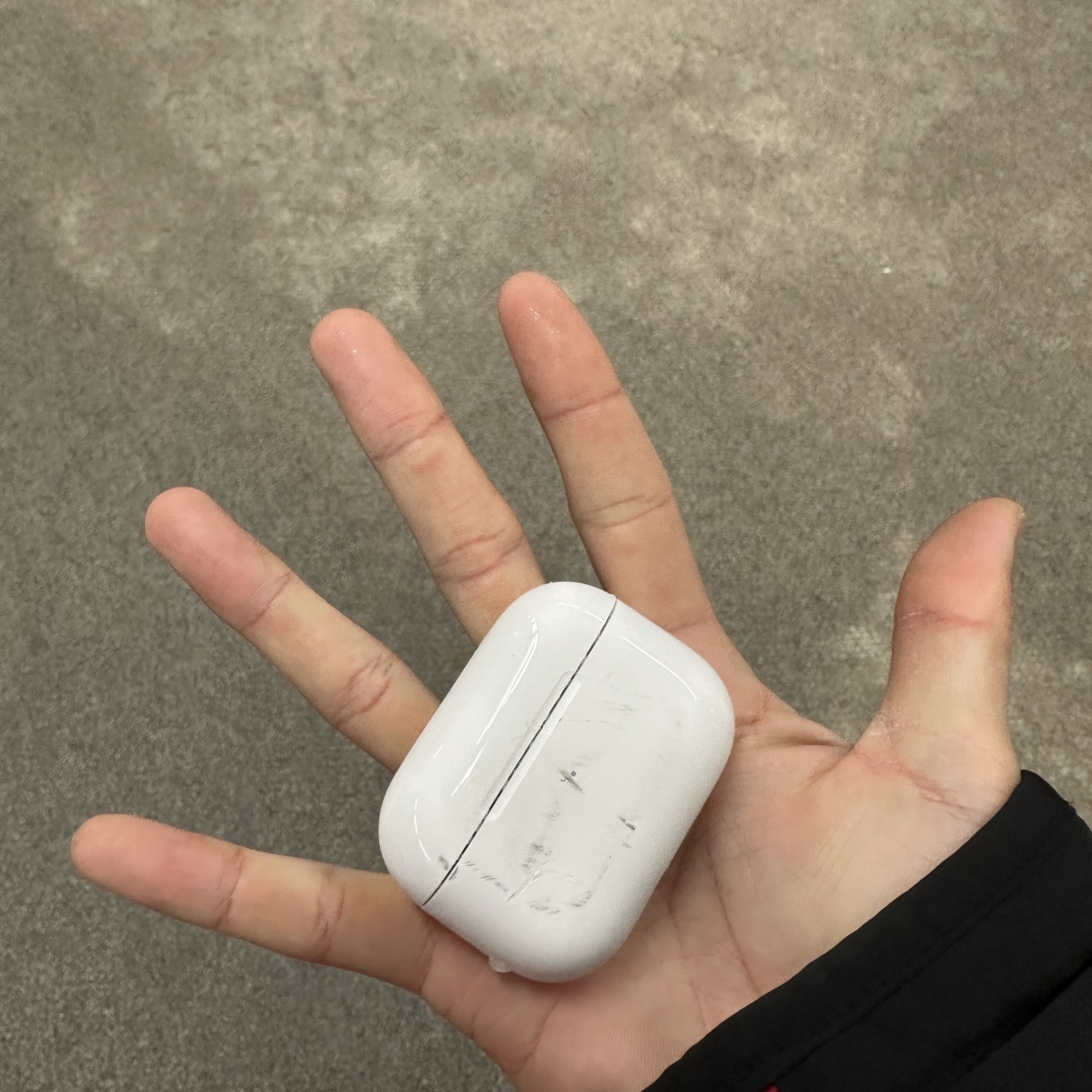 Apple AirPods Pro (Korean Ver.) 착용 스타일