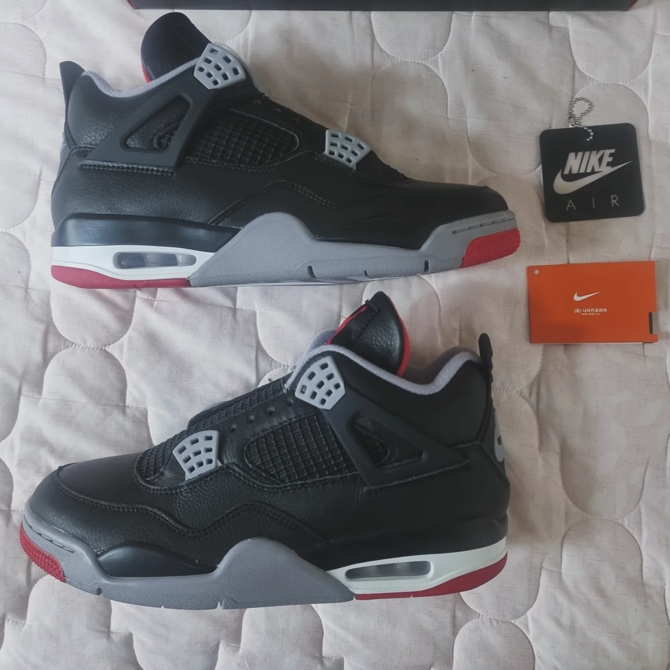 Jordan 4 Retro Bred Reimagined 착용 스타일 - 2