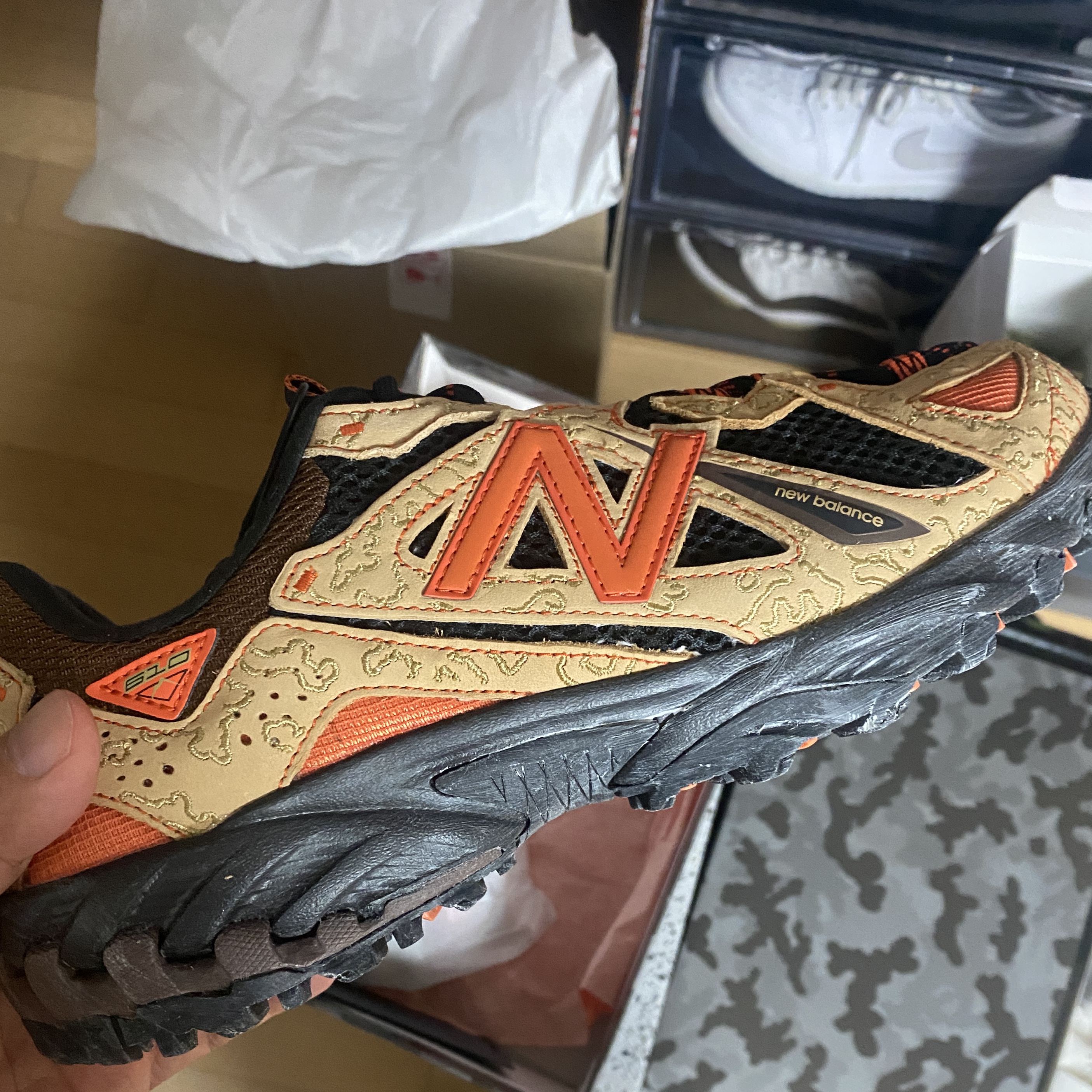 New Balance x Joe Freshgoods Beneath the Surface 610 Lil Desert Brown - D Standard 착용 스타일