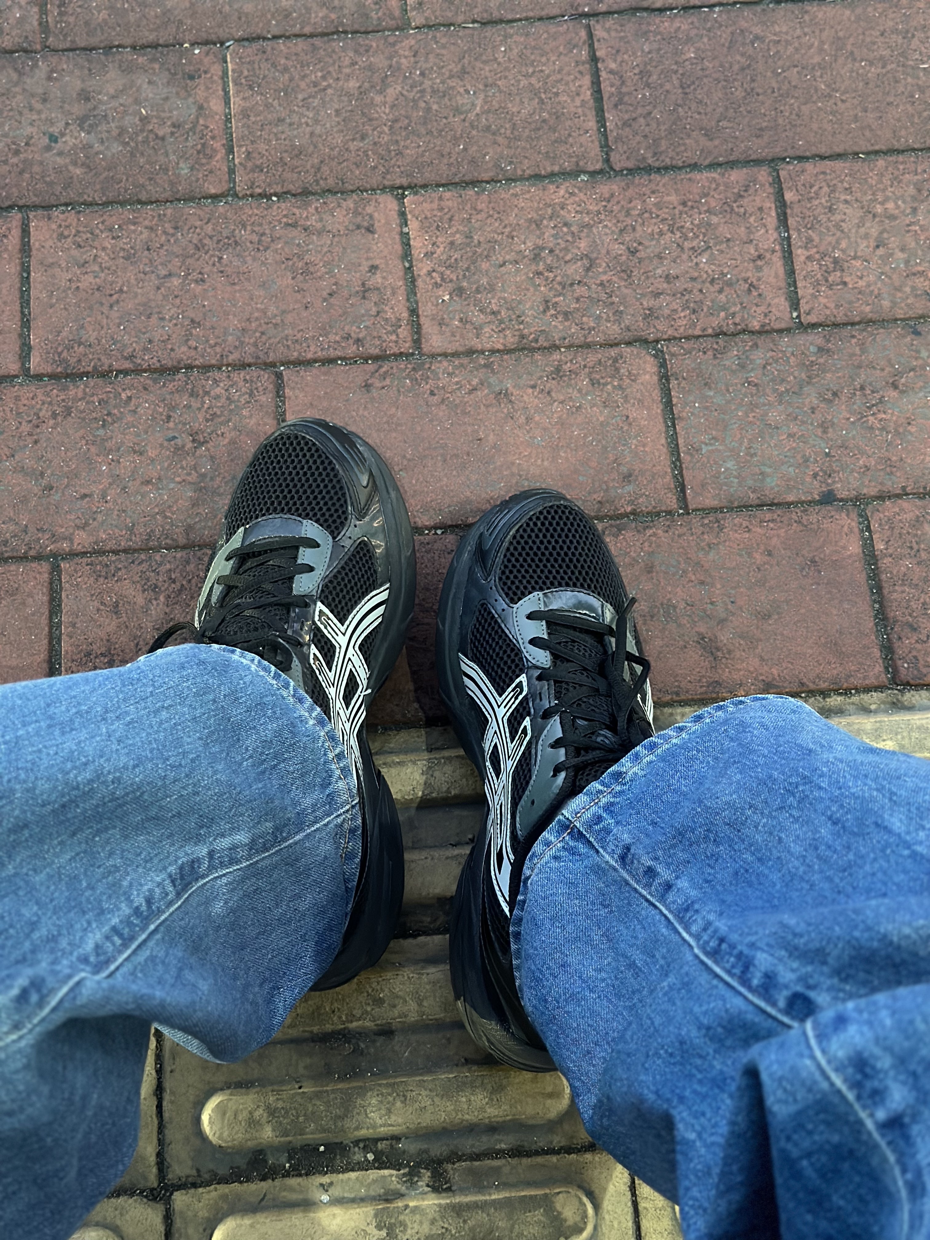 Asics Gel-1130 Black Glacier Grey - Folder Exclusive 착용 스타일 - 3