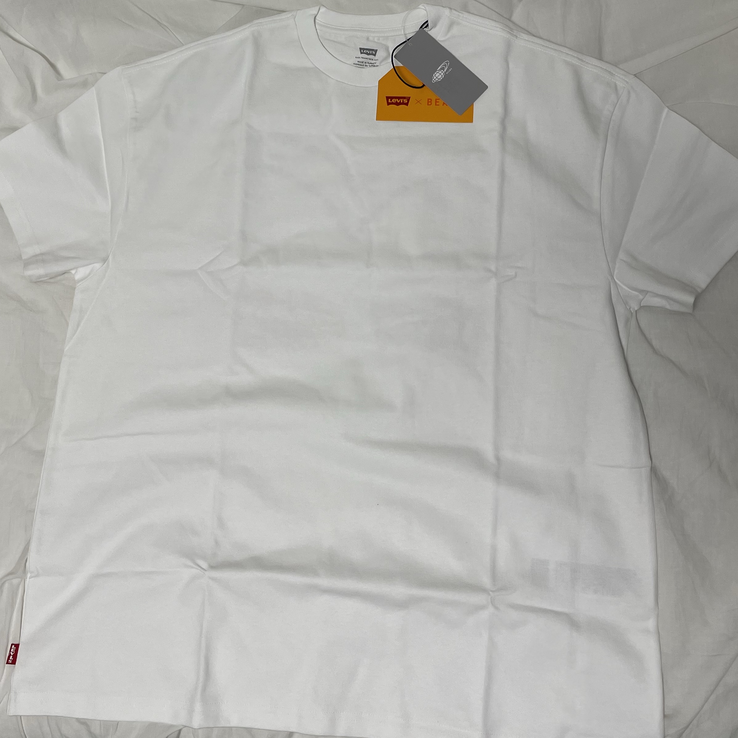Levi's x Beams Stay Loose T-Shirt White Multi 착용 스타일 - 3