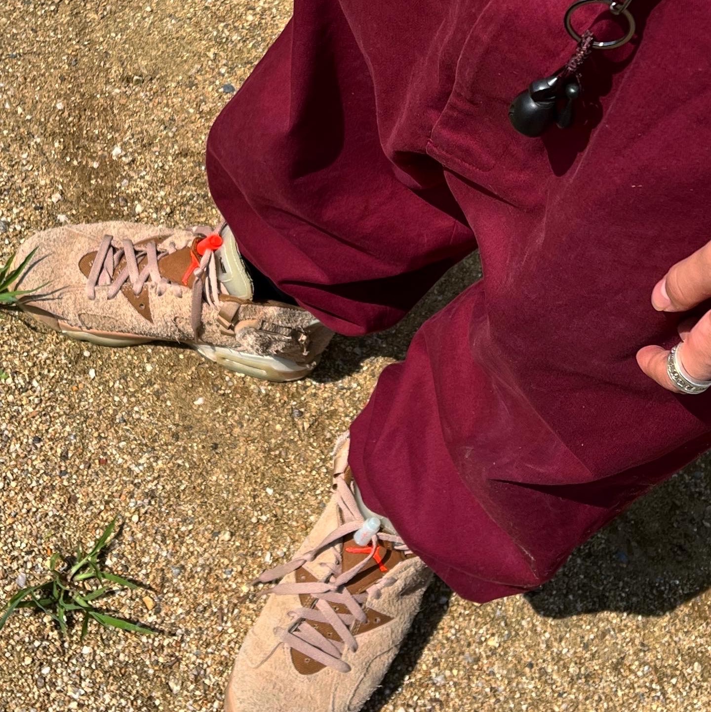 Jordan 6 x Travis Scott Retro SP British Khaki, Peaceminusone Work Pants #1 Khaki 착용 스타일