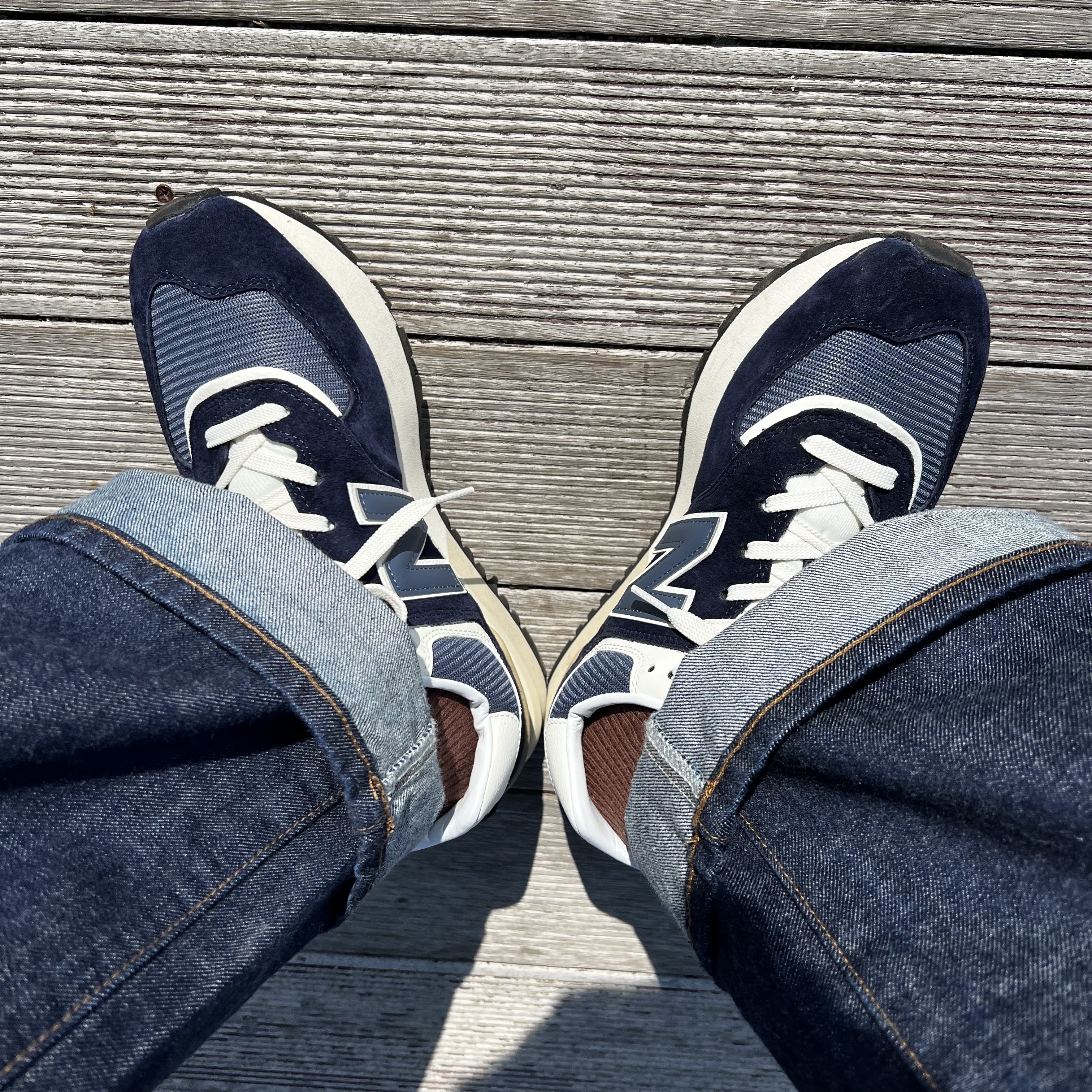New Balance 574 Legacy Navy 착용 스타일