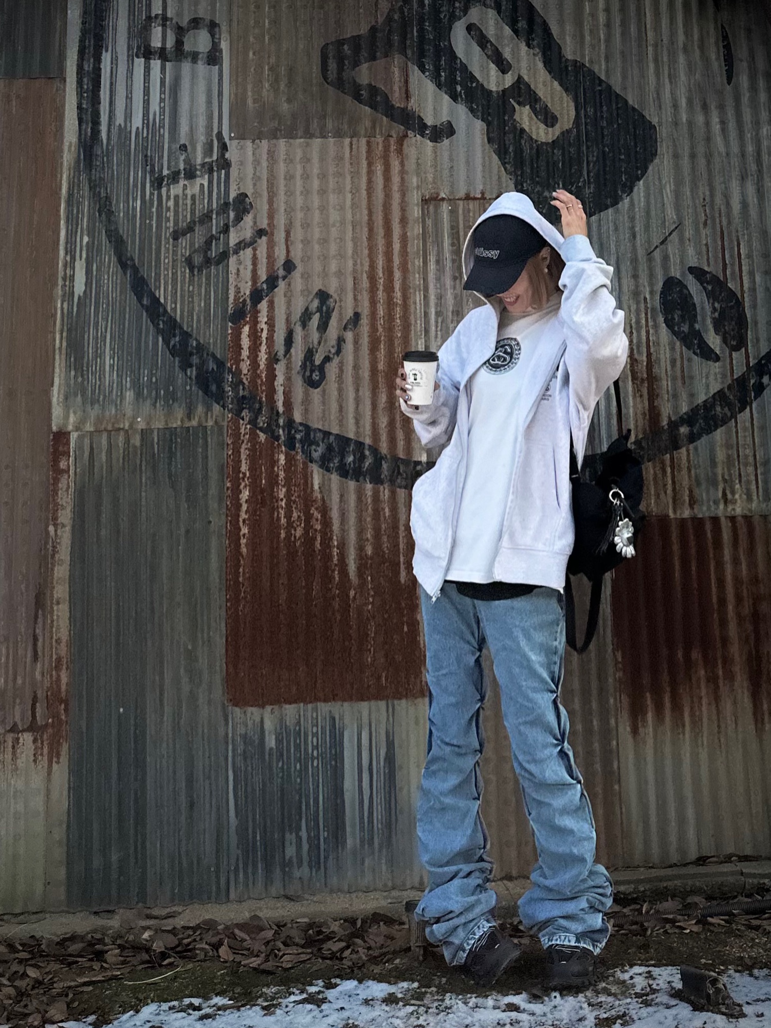 Nike x Stussy Big Swoosh LS T-Shirt White - US/EU, Balenciaga Track Sneakers Triple Black 착용 스타일 - 1