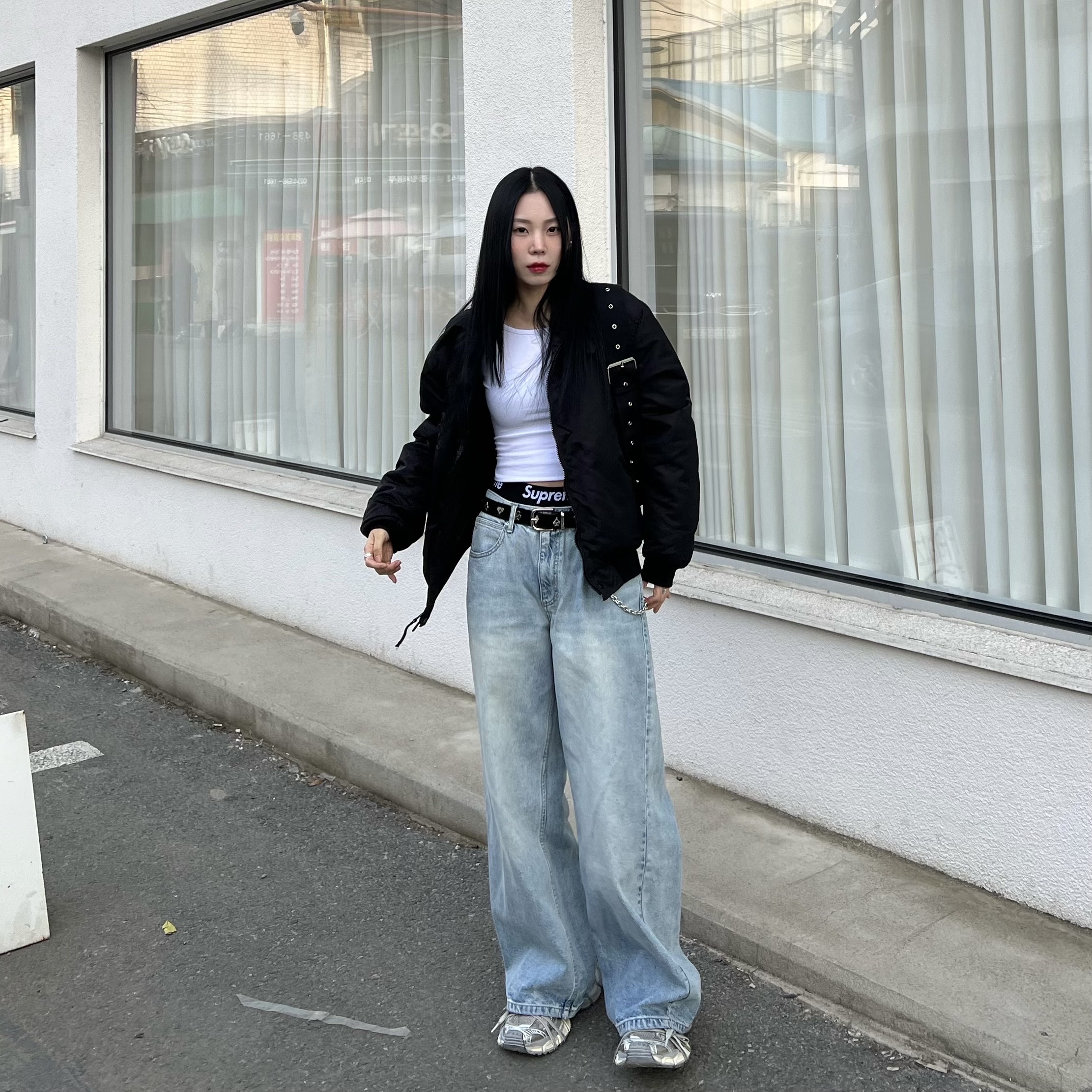 (W) Balenciaga 3XL Sneakers Light Beige, Supreme Hanes Boxer Briefs Black (4 Pack) 착용 스타일 - 1