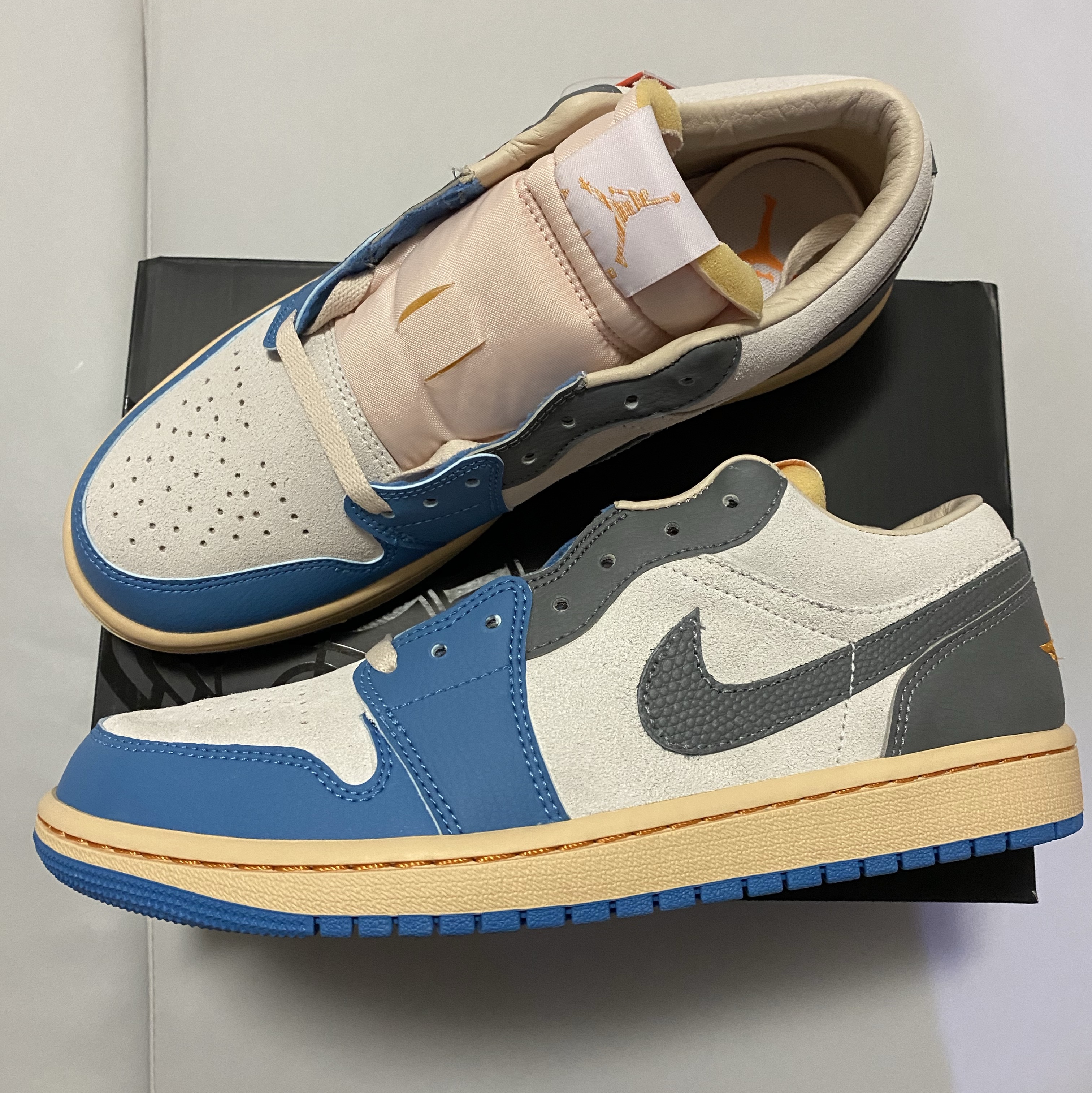Jordan 1 Low SE Tokyo 96 착용 스타일