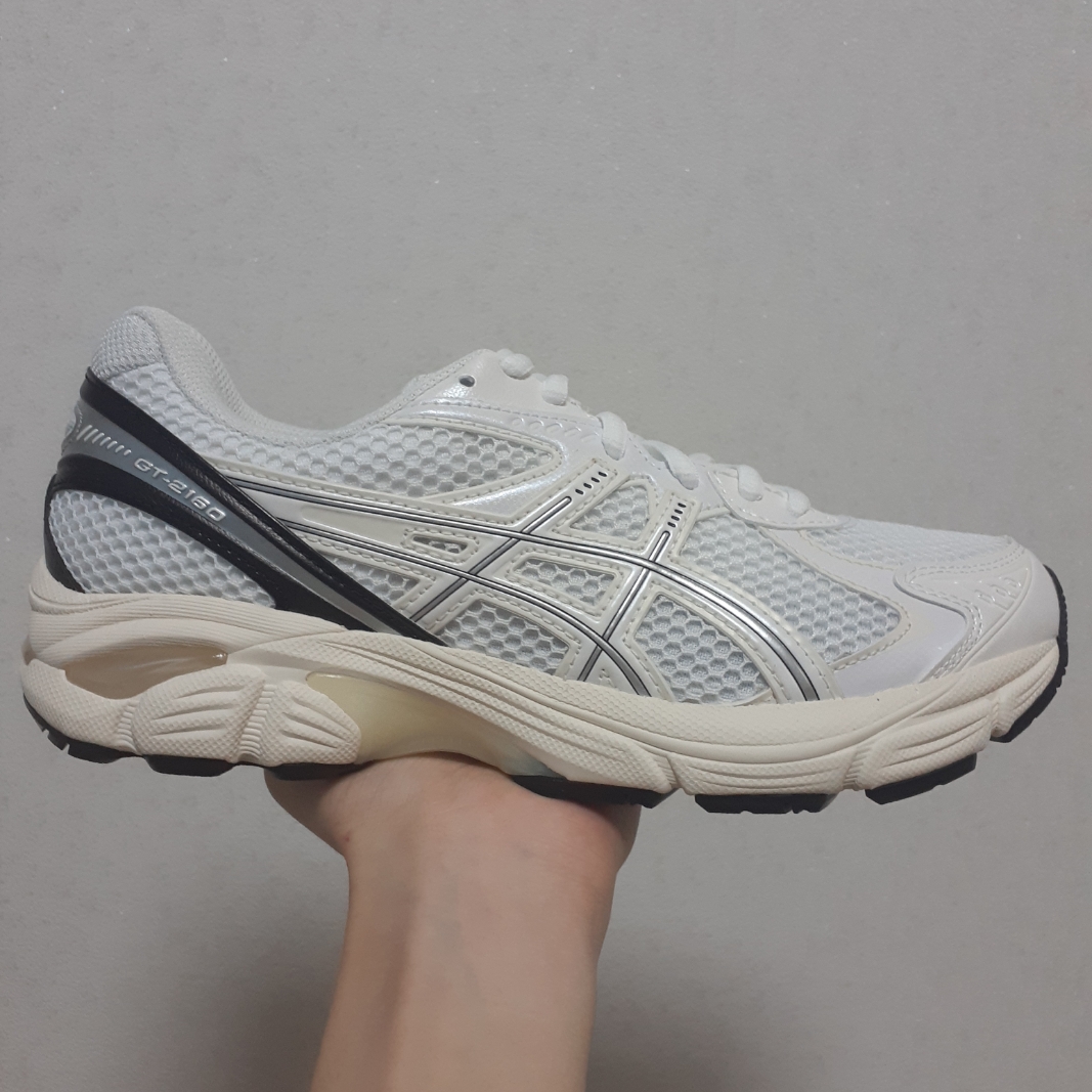 Asics GT-2160 White Black 착용 스타일