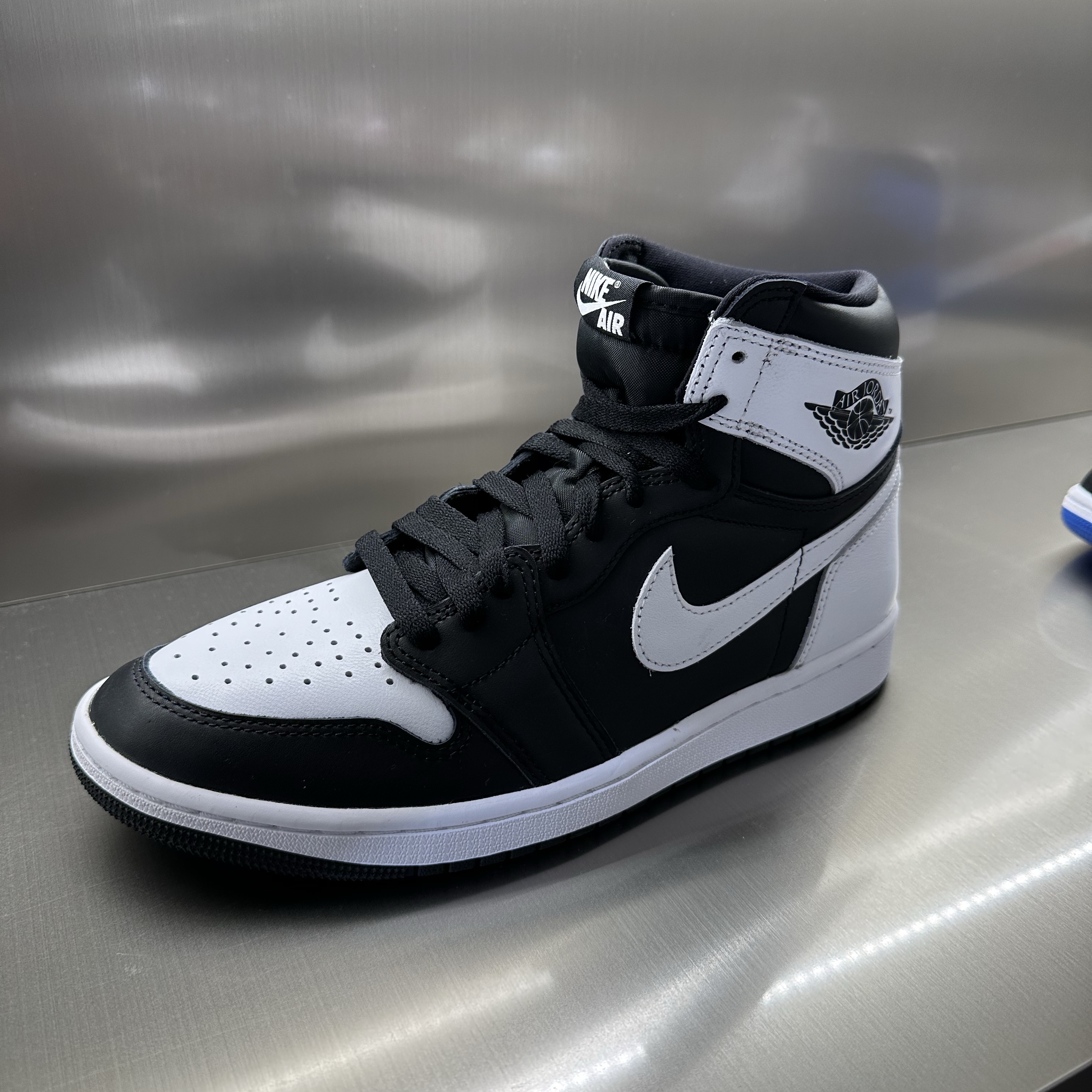 Jordan 3 Retro Craft Ivory, Jordan 1 Retro High OG Black White 착용 스타일 - 3