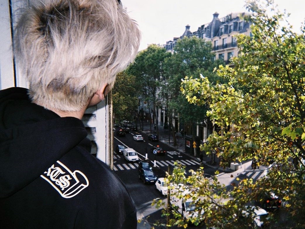 Chrome Hearts Multi Color Cross Cemetery Hoodie Black 착용 스타일 - 3