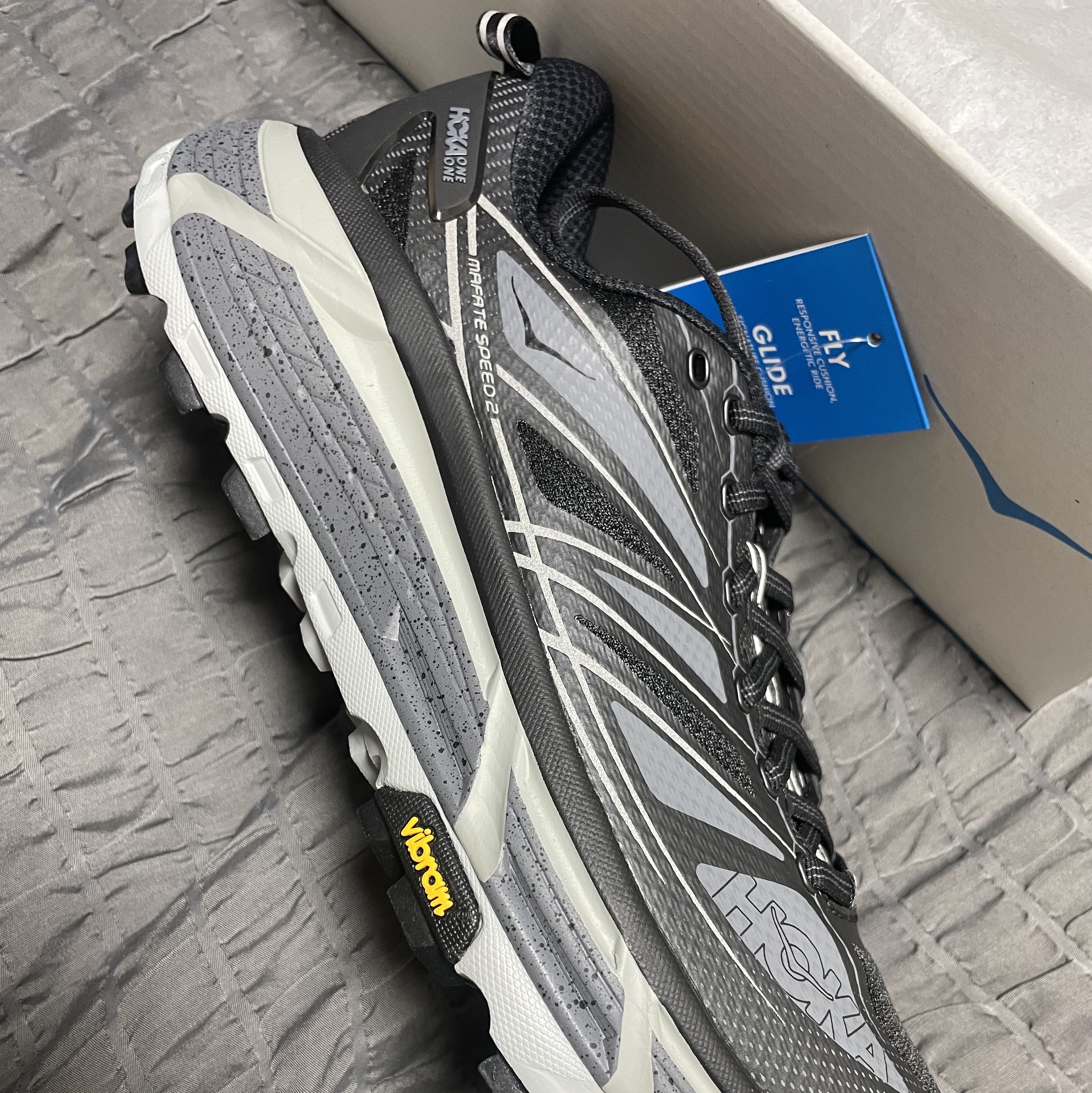 Hoka Mafate Speed 2 Black Castlerock 착용 스타일