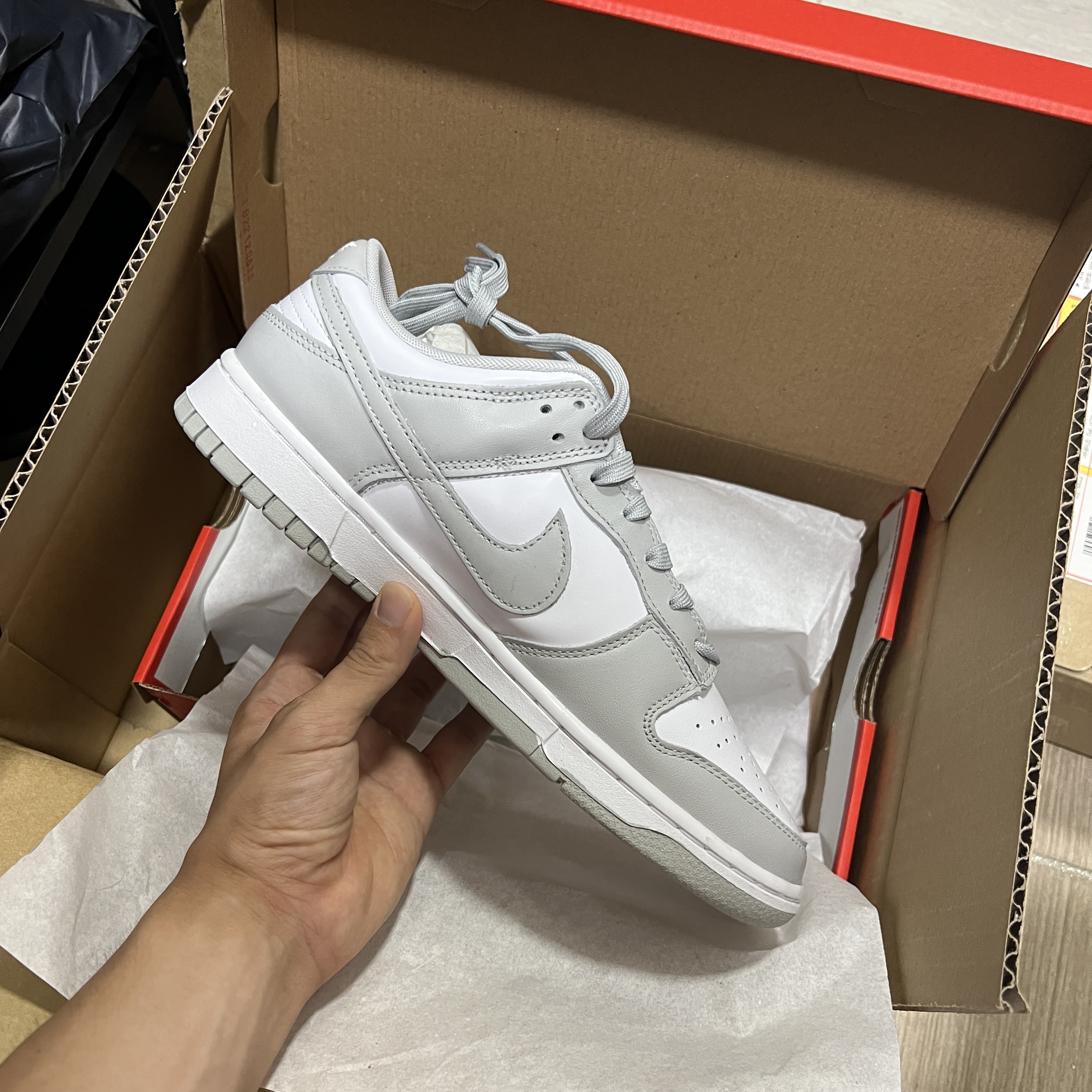 Nike Dunk Low Retro Grey Fog 착용 스타일