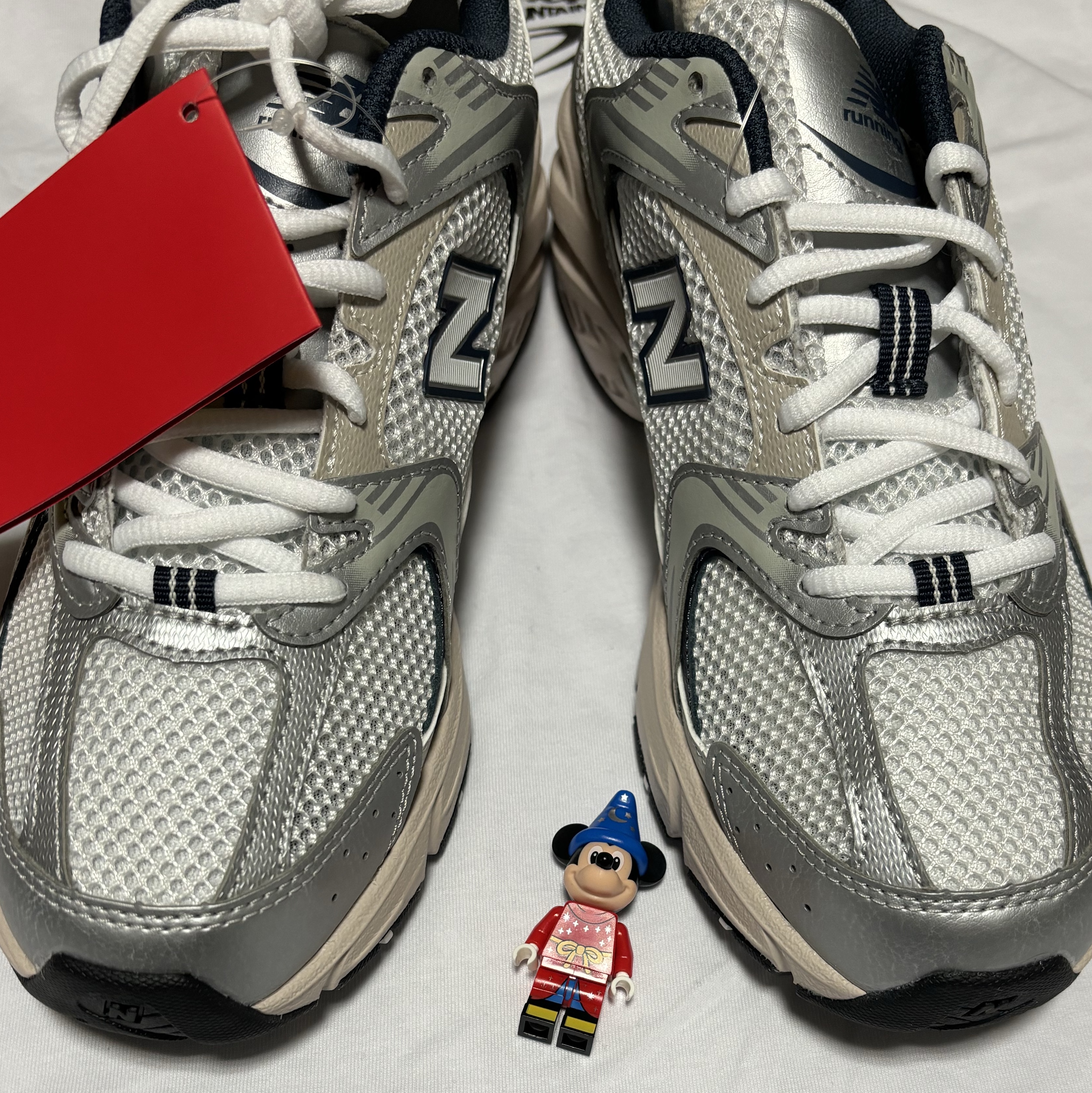 New Balance 530 Steel Grey 착용 스타일