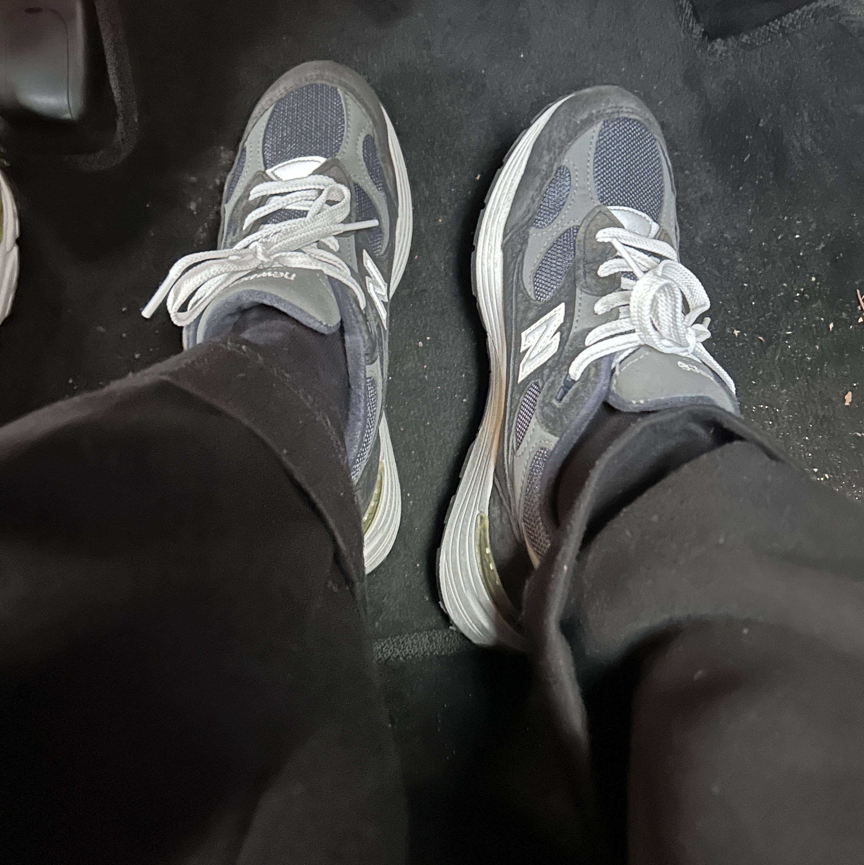 New Balance 992 Made in USA Navy 착용 스타일