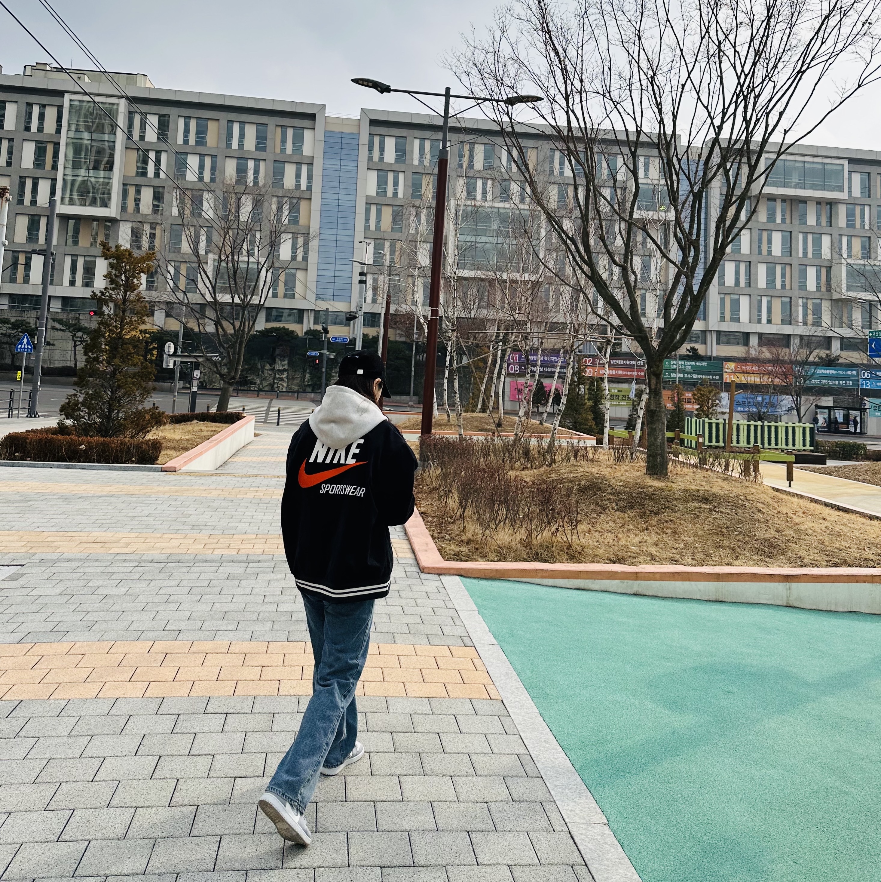 Nike NSW Trend Bomber Jacket Black - US/EU, Emis Corduroy Wappen Ball Cap Black 착용 스타일 - 1