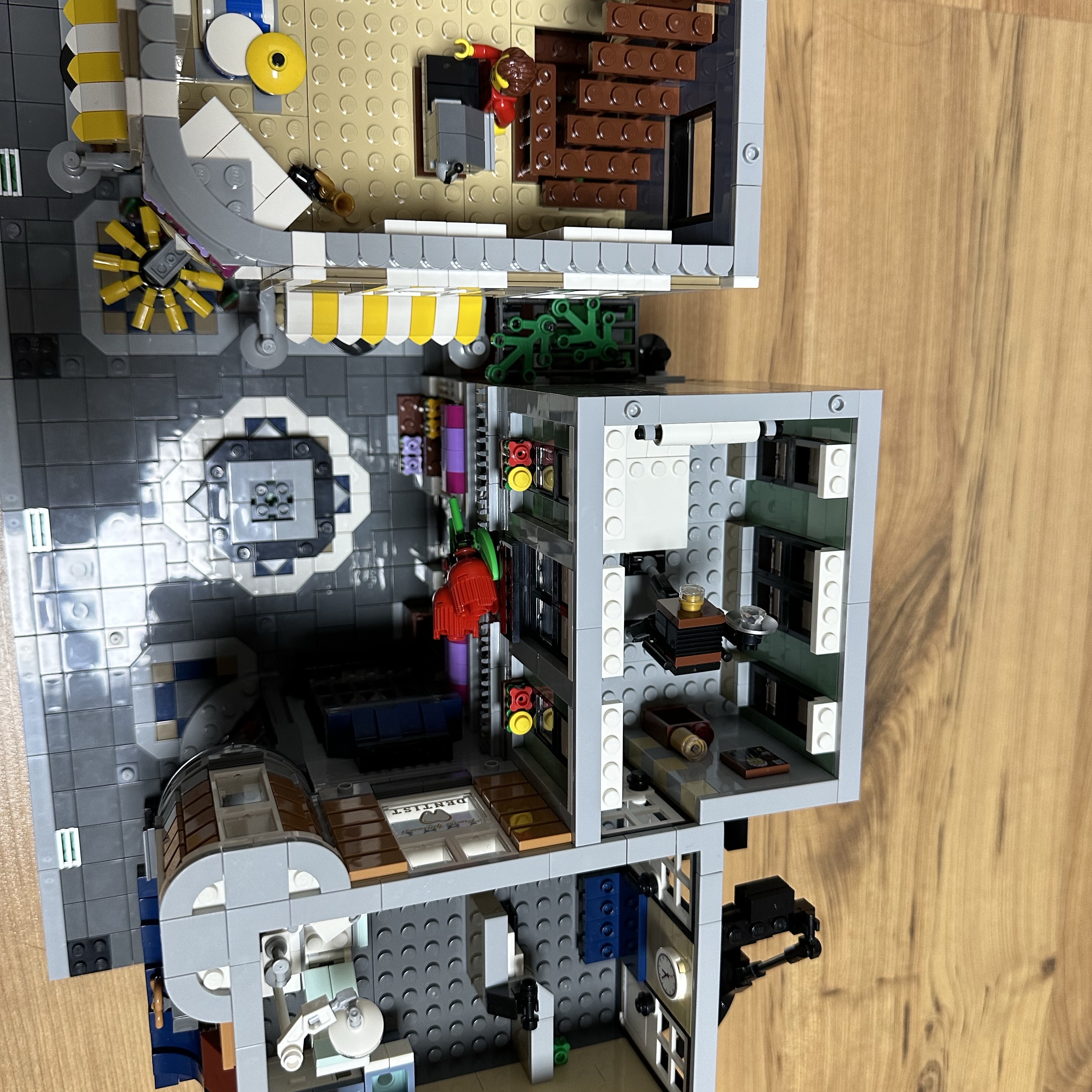 Lego Assembly Square 착용 스타일 - 3