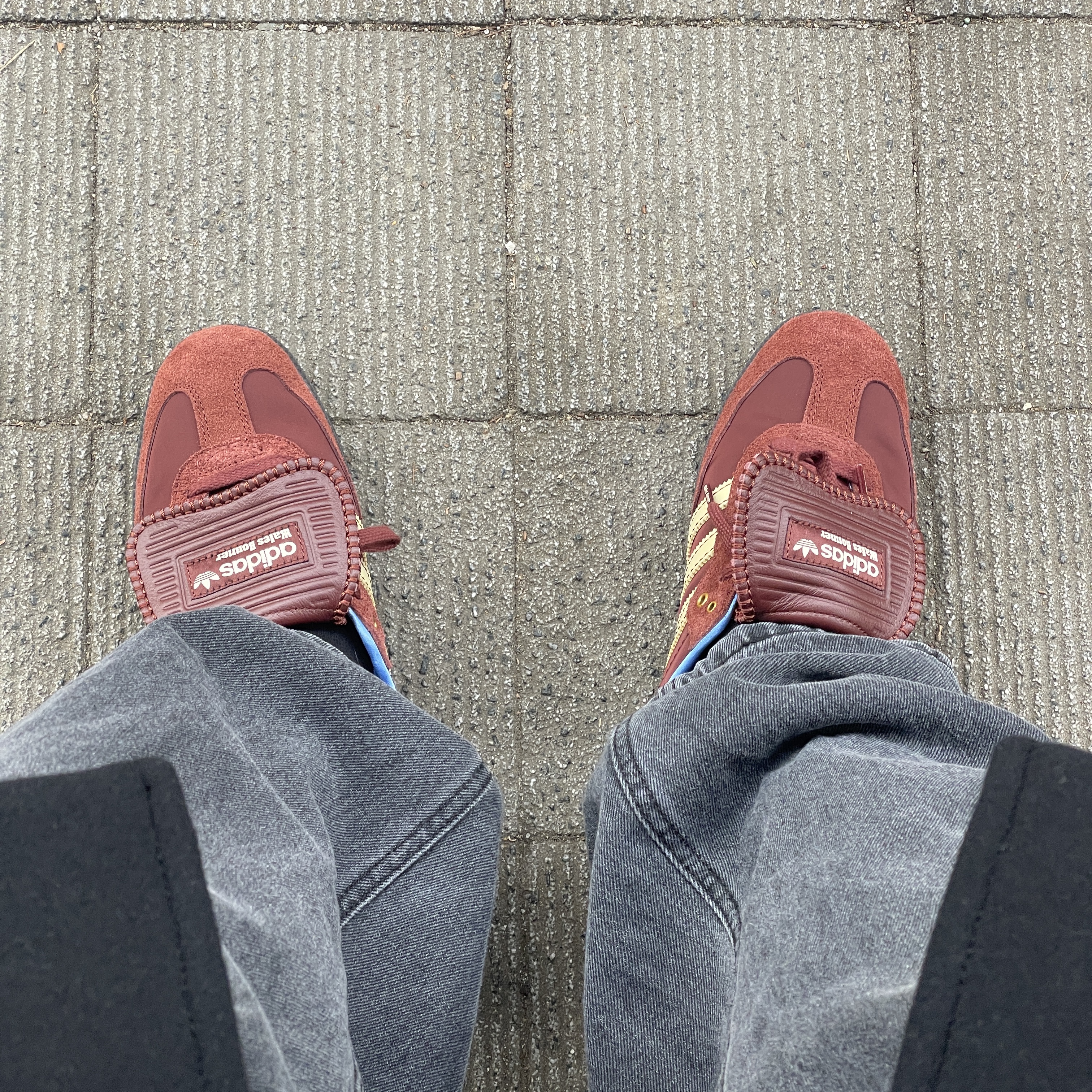 Adidas x Wales Bonner Nylon Samba Fox Brown Sandy Beige 착용 스타일 - 2