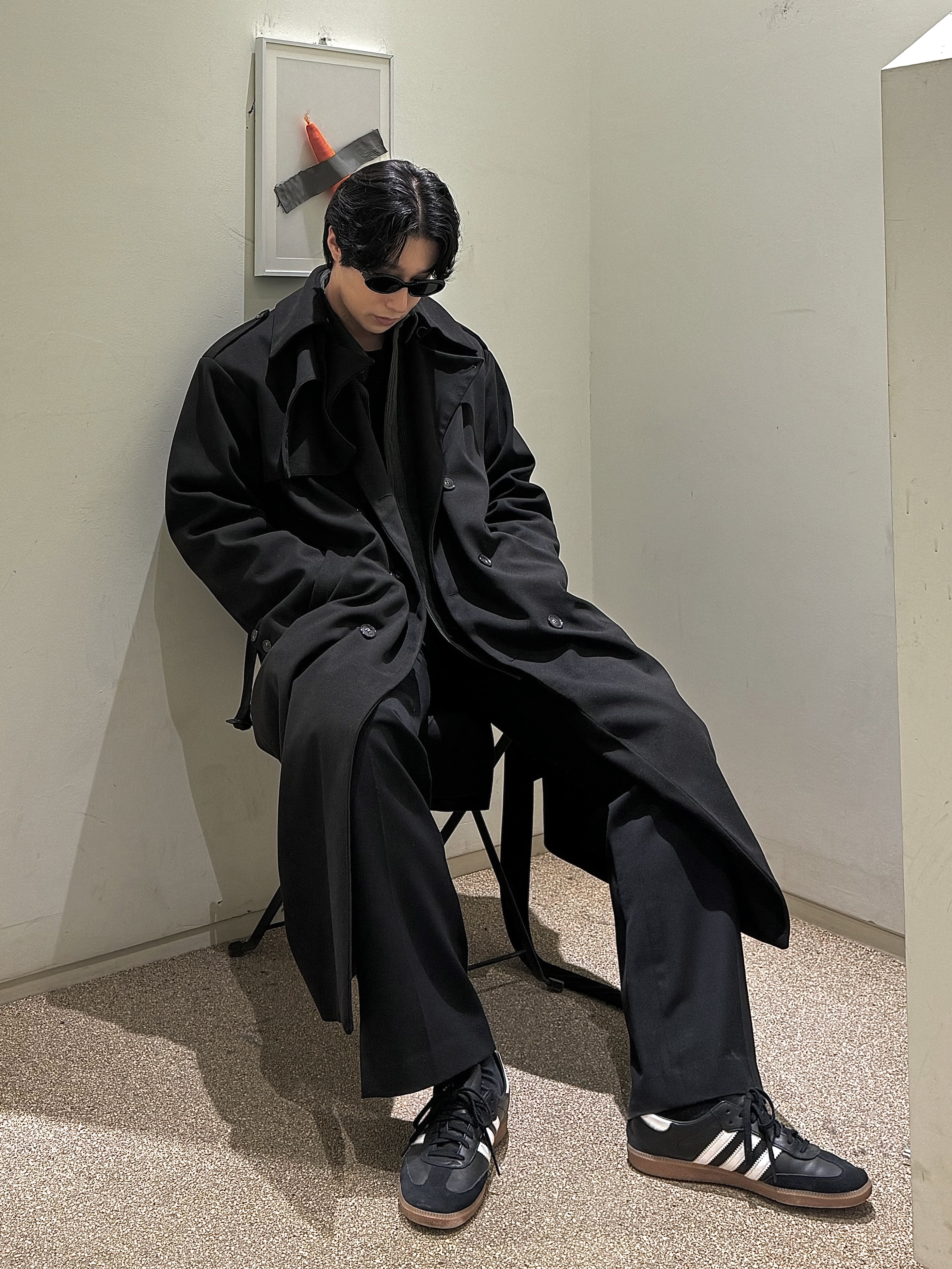 Gentle Monster x Maison Margiela MM005 Black Black, Adidas Samba Decon Core Black 착용 스타일