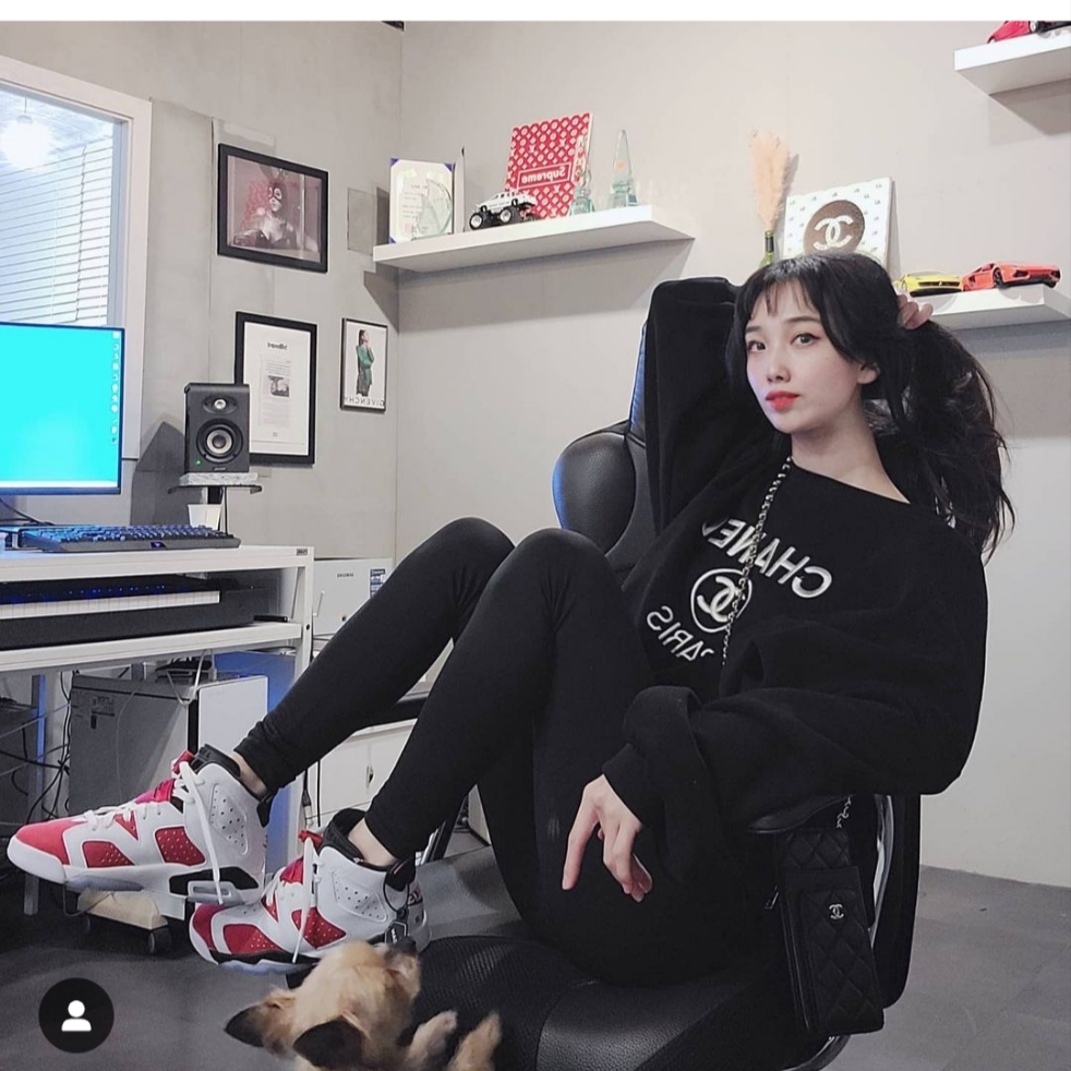 (GS) Jordan 6 Retro Carmine 2021 착용 스타일