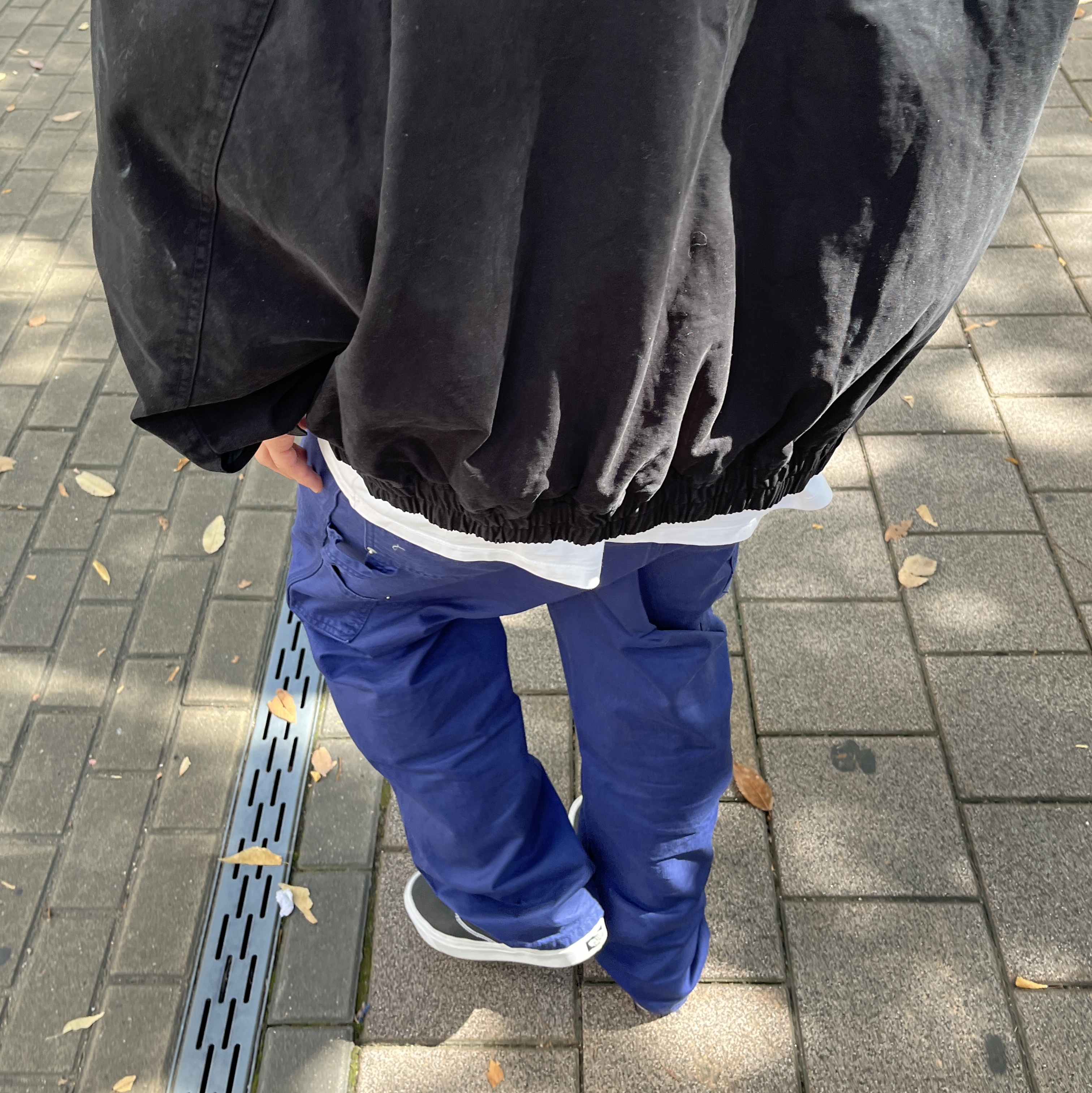 Supreme Leather Collar Utility Jacket Black - 23FW, Vans Vault x Engineered Garments Era Gore LX Black 착용 스타일 - 2