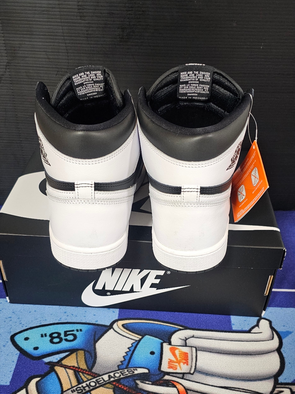 Jordan 1 Retro High OG Black White 착용 스타일 - 4
