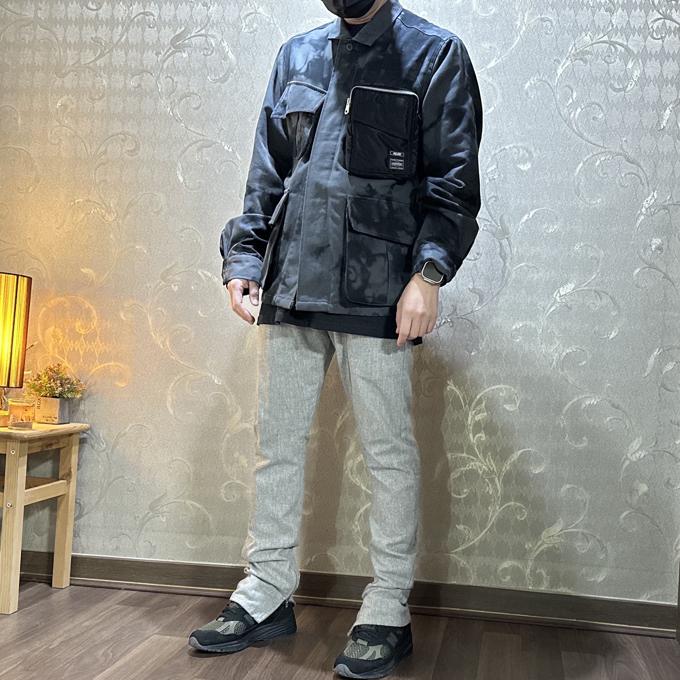 Palace x Porter Jacket & Pocket Bag Black, New Balance x Stone Island 991v2 Made in UK Black Olive Night 착용 스타일 - 4