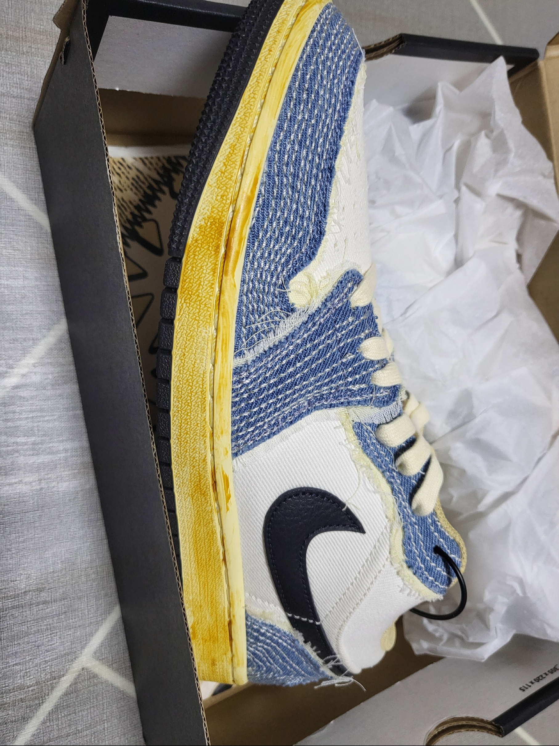 Jordan 1 Low World Make Japan 착용 스타일