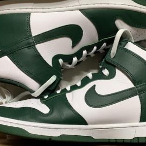 Nike Dunk High Retro Noble Green 착용 스타일