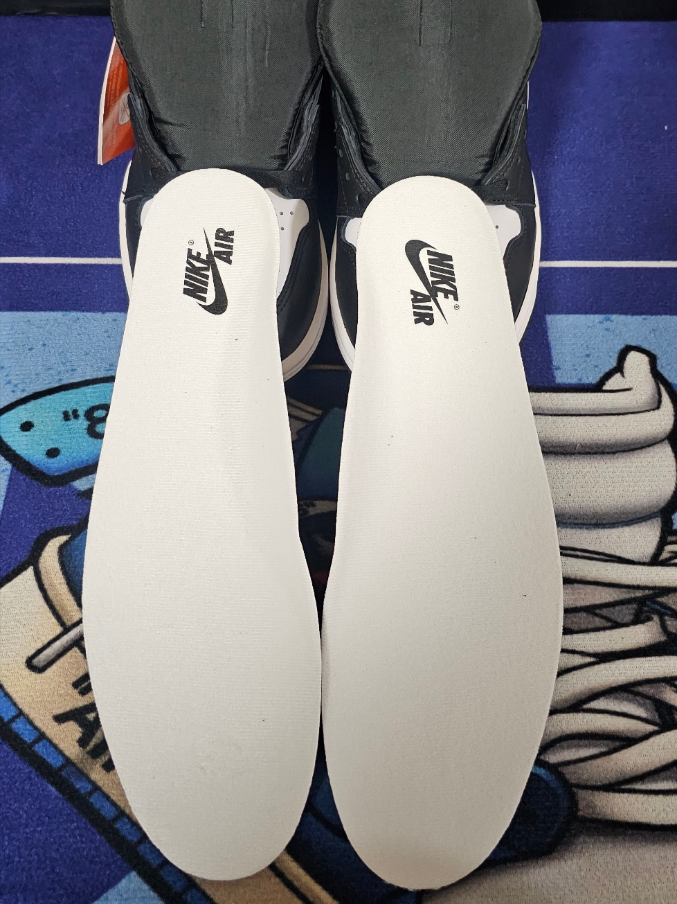 Jordan 1 Retro High OG Black White 착용 스타일 - 6