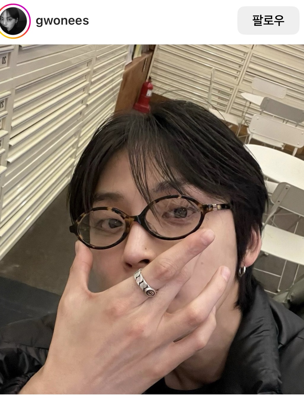 (W) Miu Miu Regard Sunglasses Blue Lenses Honey Tortoiseshell Acetate Standard fit, (W) Miu Miu Regard sunglasses Blue Lenses Honey Tortoiseshell Acetate Alternative fit 착용 스타일