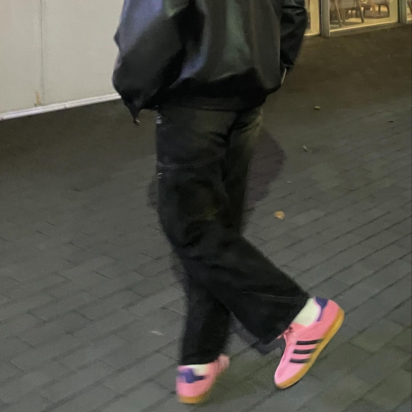 (W) Adidas Gazelle Indoor Bliss Pink 착용 스타일 - 2