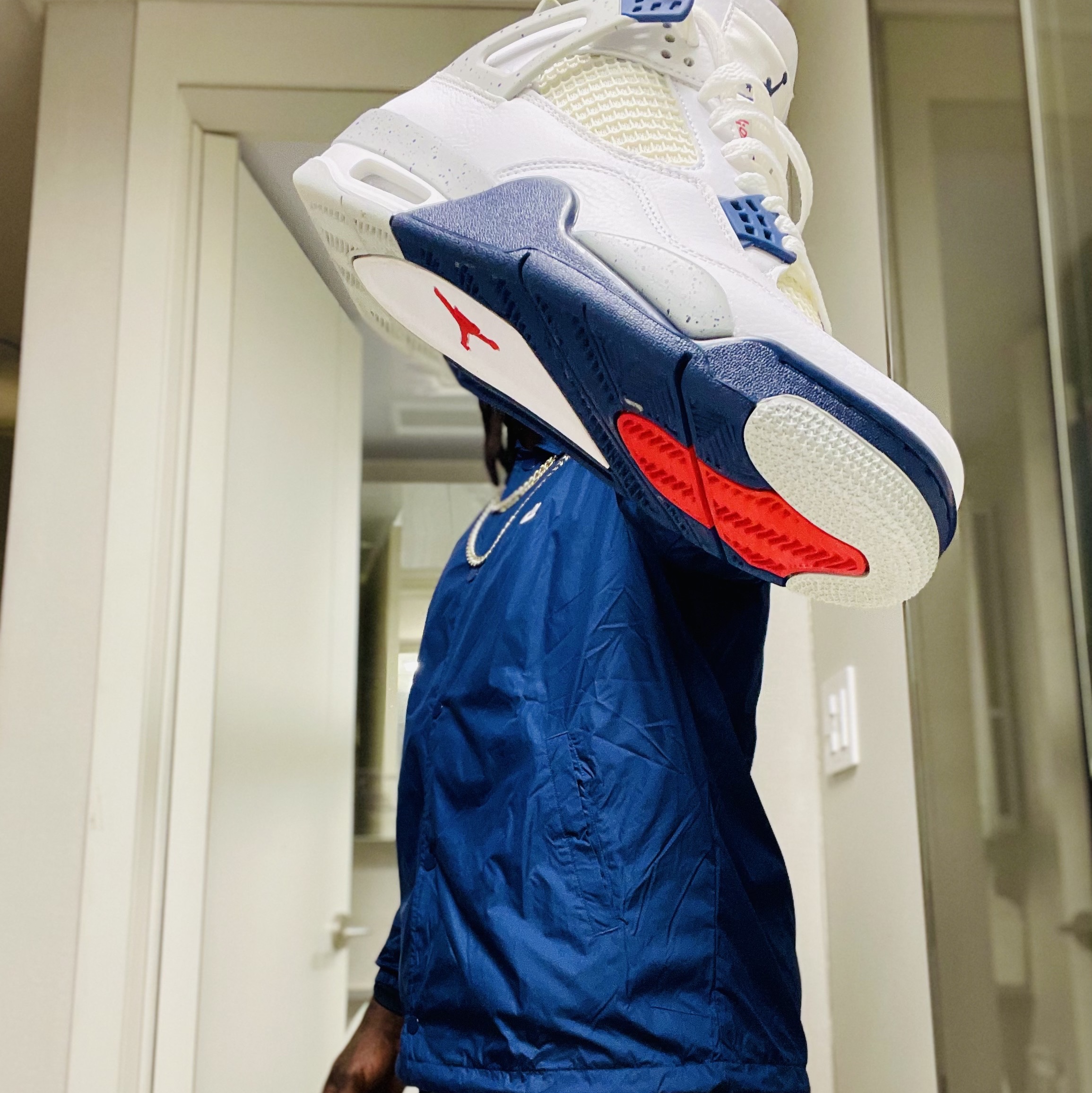 Jordan 4 Retro Midnight Navy 착용 스타일 - 3