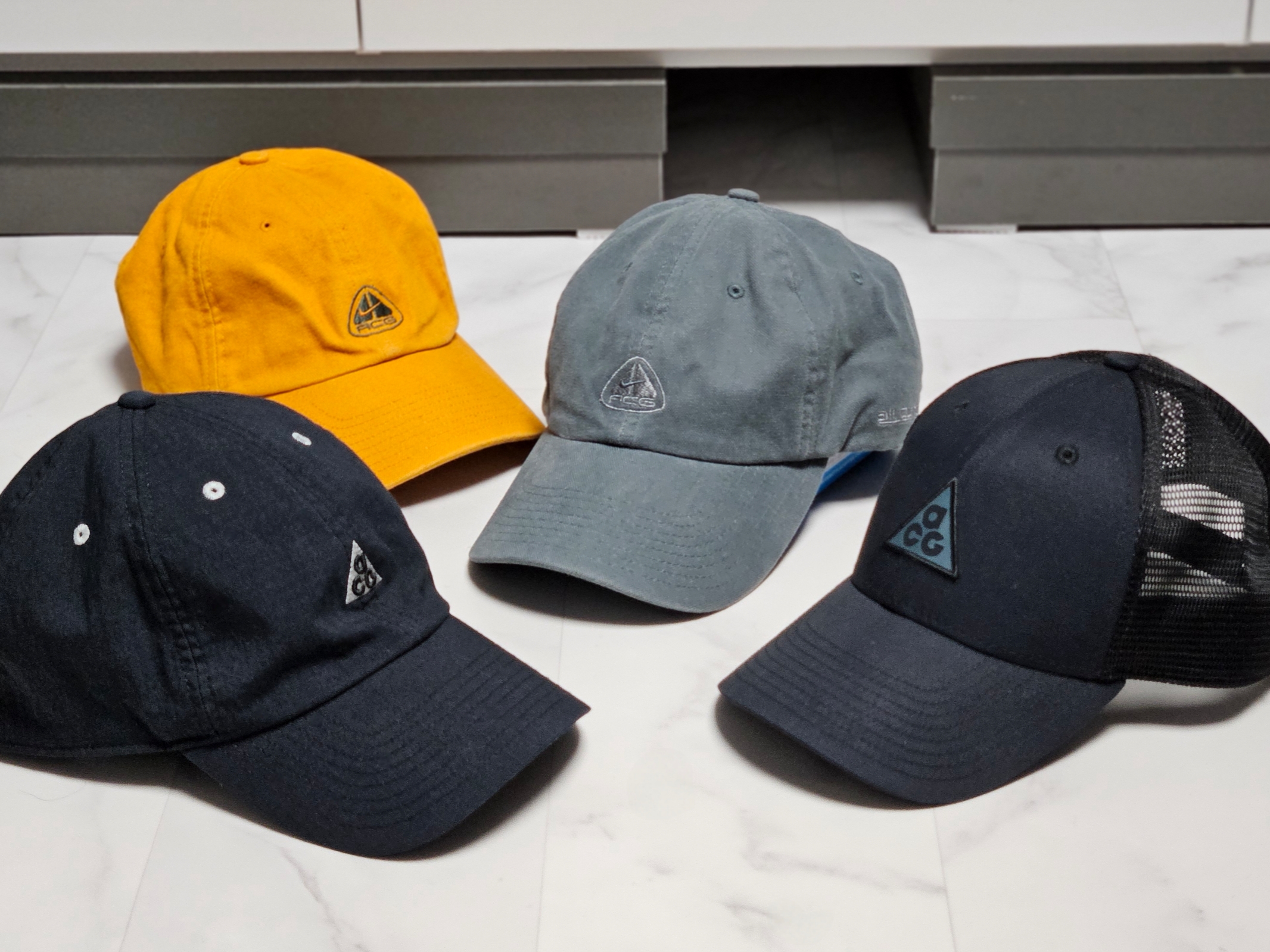 Nike ACG L91 Trucker Cap Black 착용 스타일 - 5