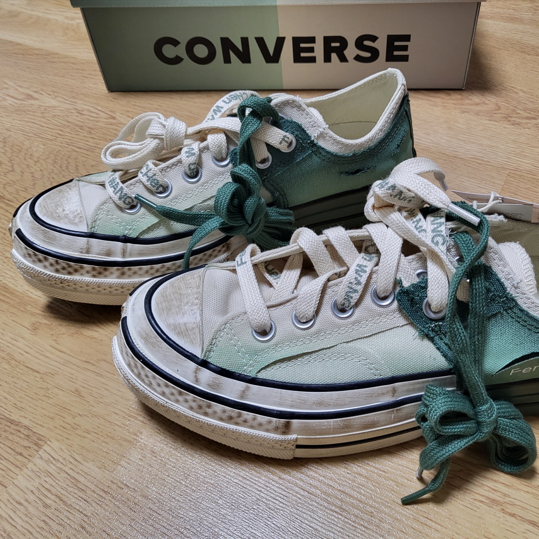 Converse x Feng Chen Wang Chuck 70 Ox 2-in-1 Myrtle 착용 스타일 - 1