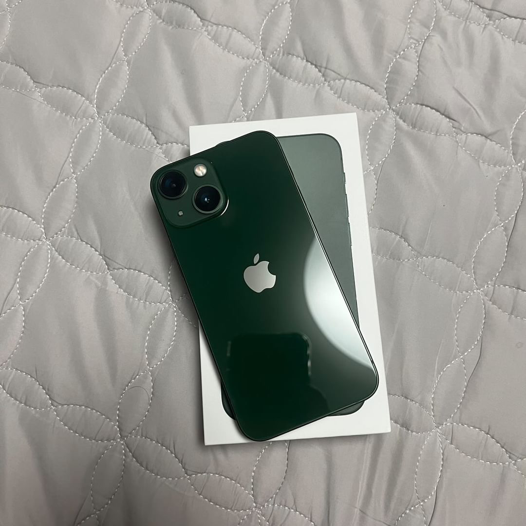 Apple iPhone 13 Mini 128GB Green (Korean Ver.) 착용 스타일